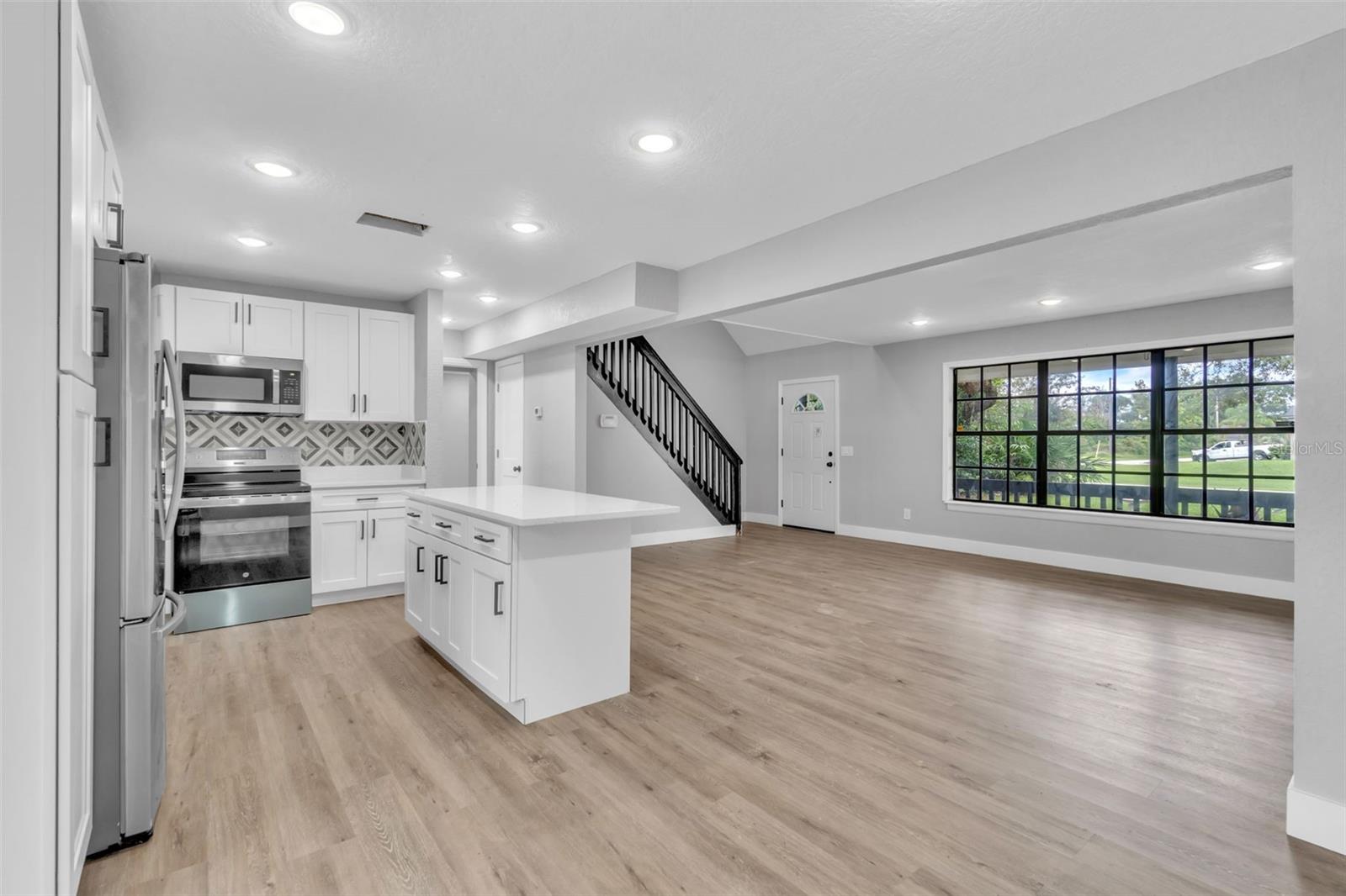 Image 6 of 30 For 2501 India Boulevard