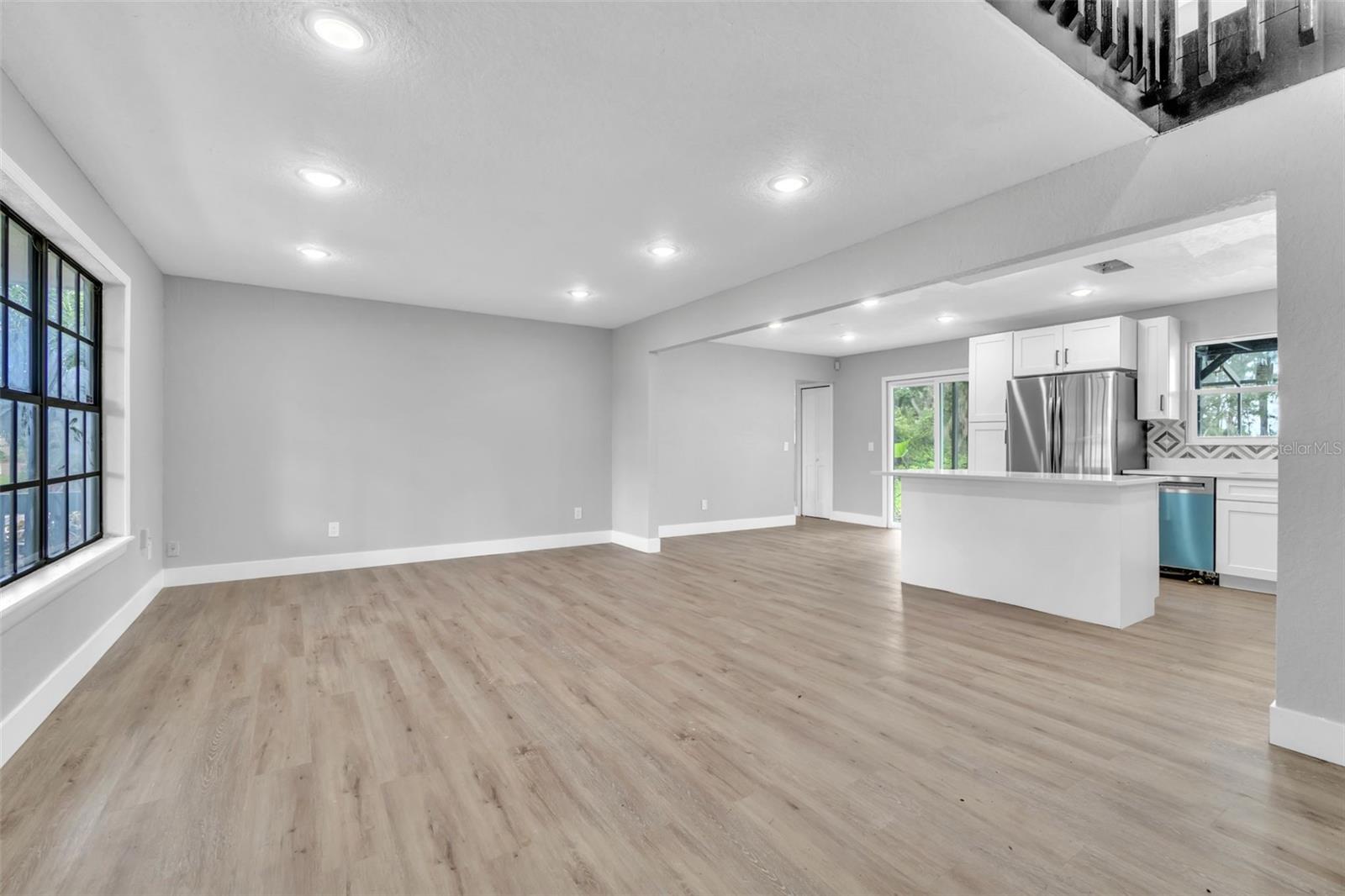 Image 7 of 30 For 2501 India Boulevard