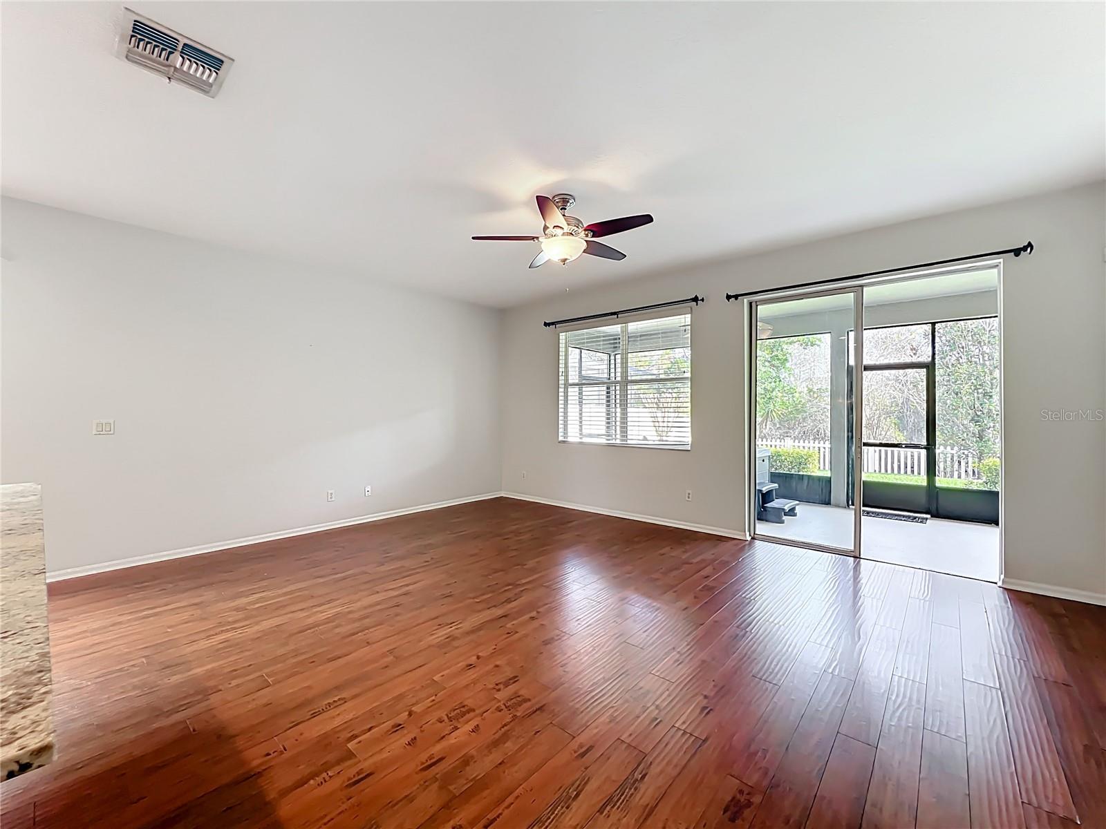 Image 24 of 82 For 4420 Cleary Way