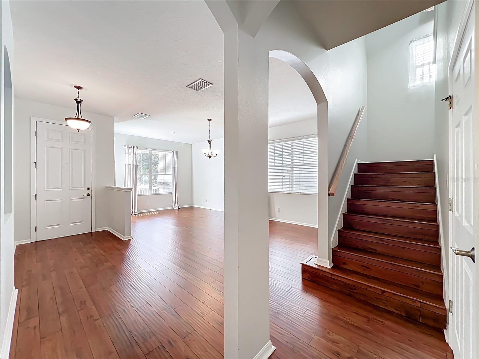 Image 37 of 82 For 4420 Cleary Way