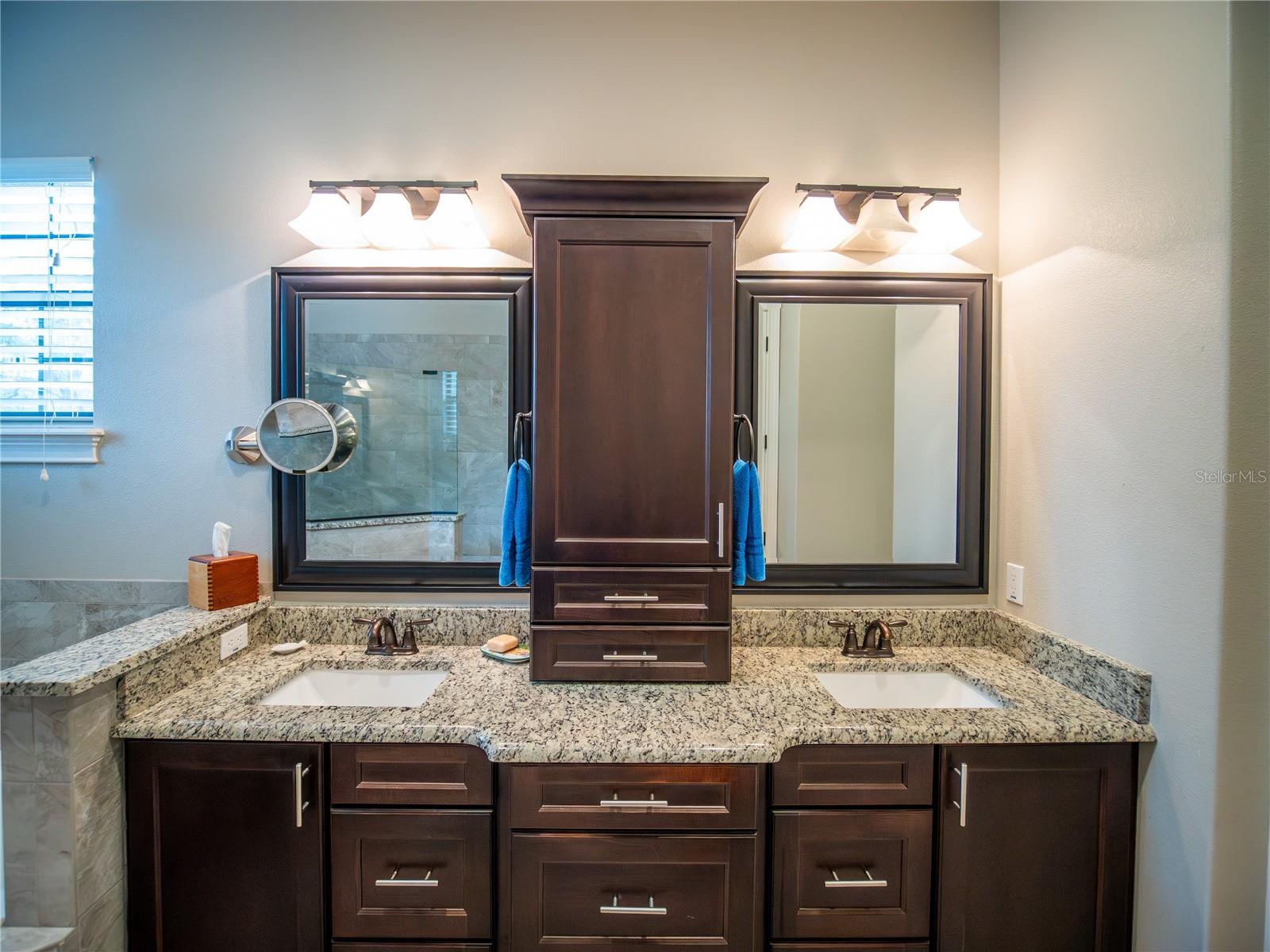 Image 21 of 41 For 1010 Marion Oaks Court