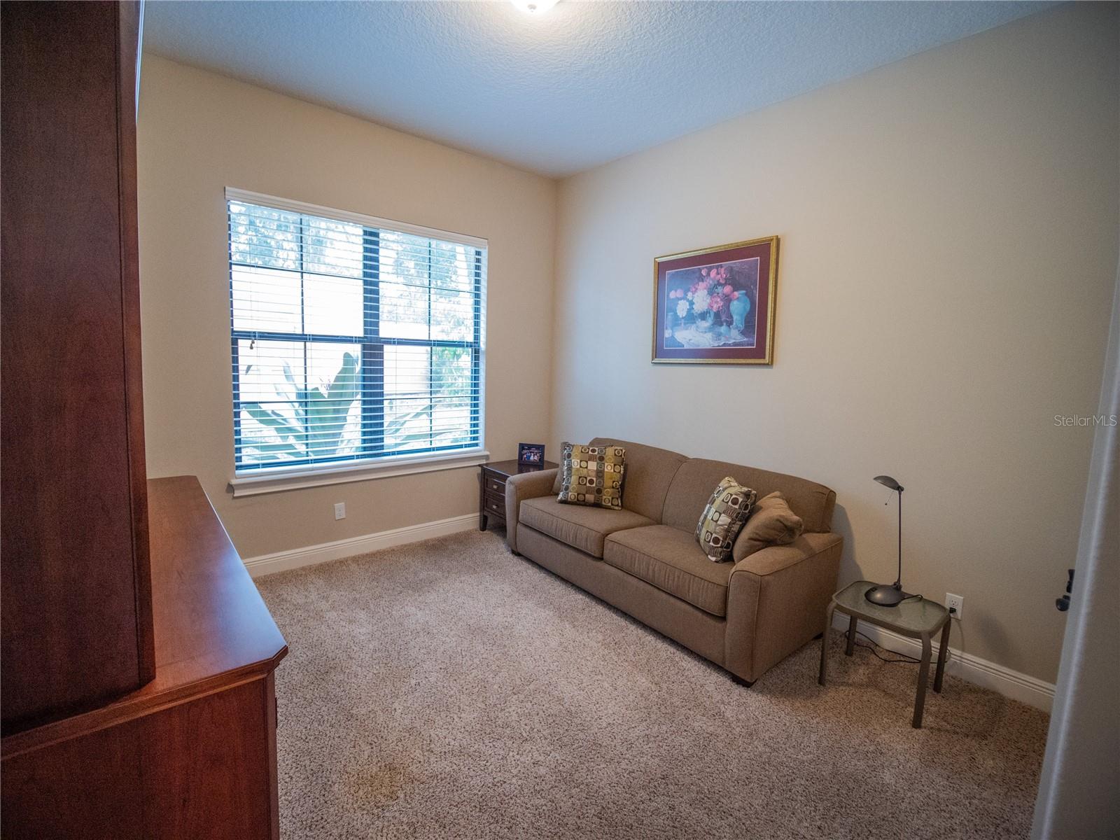 Image 34 of 41 For 1010 Marion Oaks Court