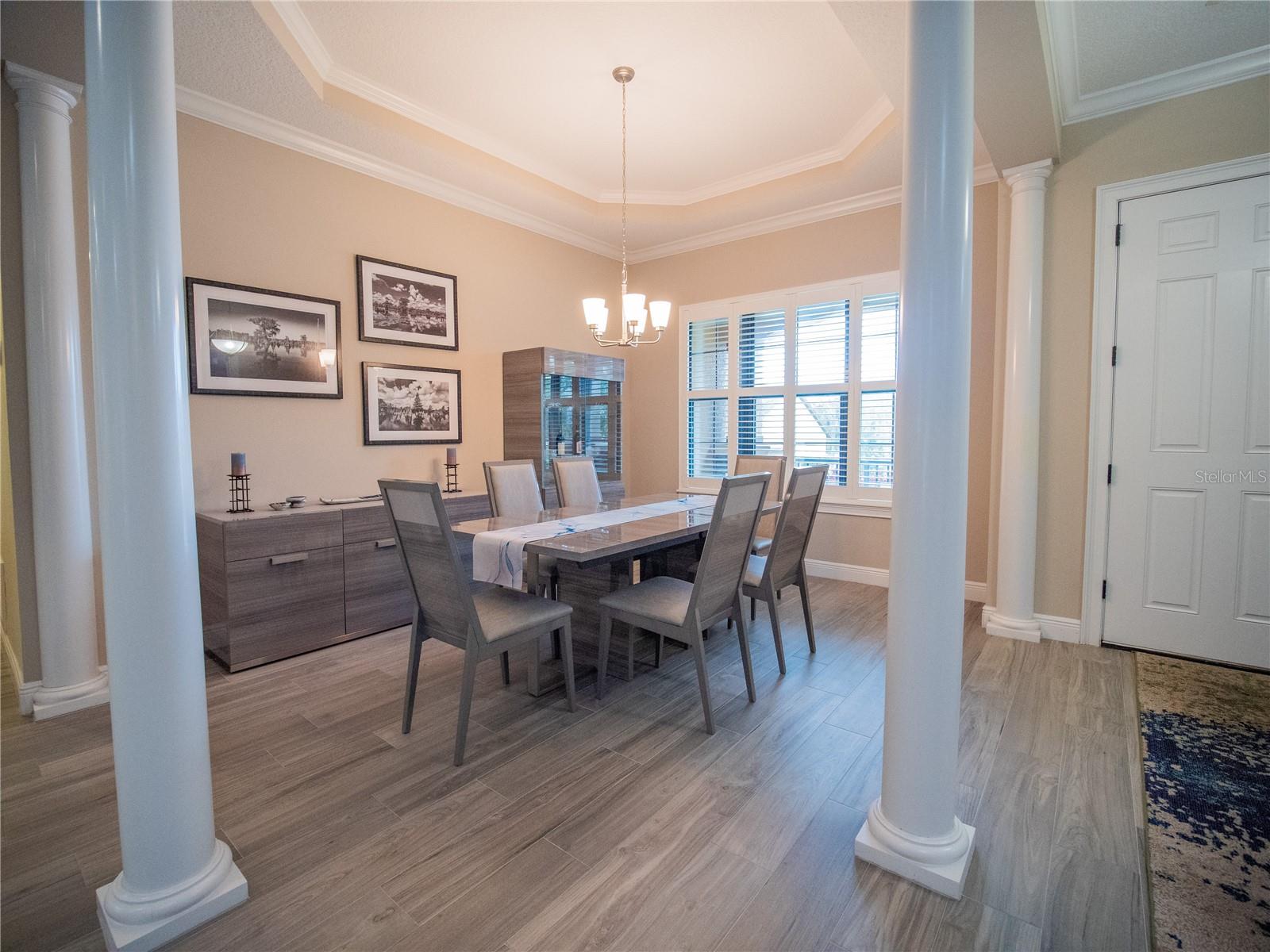 Image 6 of 41 For 1010 Marion Oaks Court