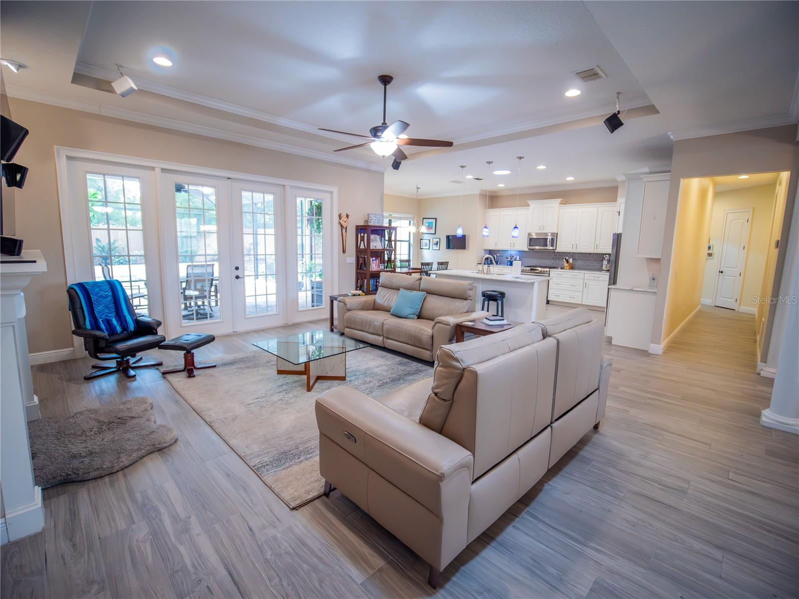 Image 7 of 41 For 1010 Marion Oaks Court