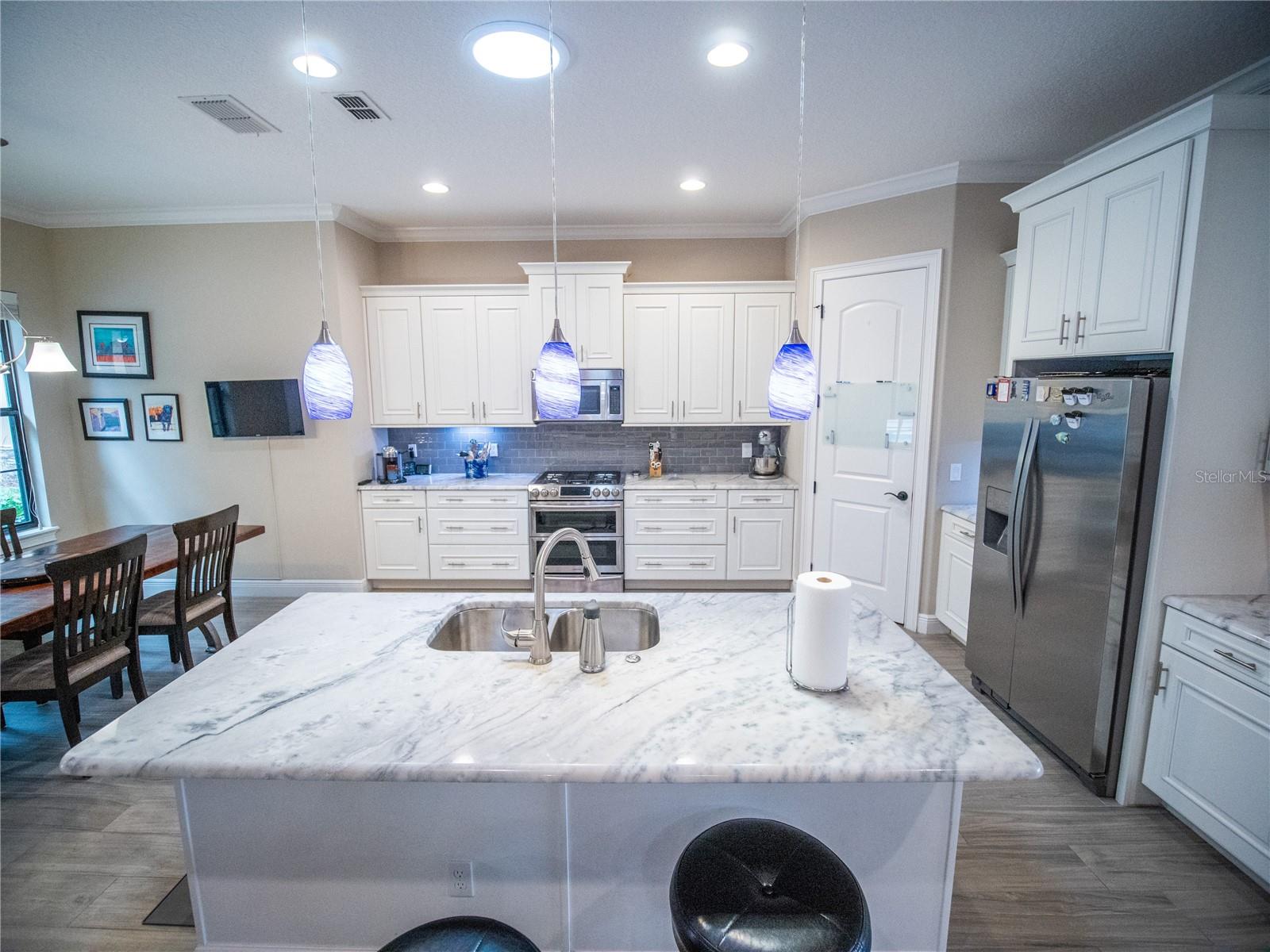 Image 9 of 41 For 1010 Marion Oaks Court