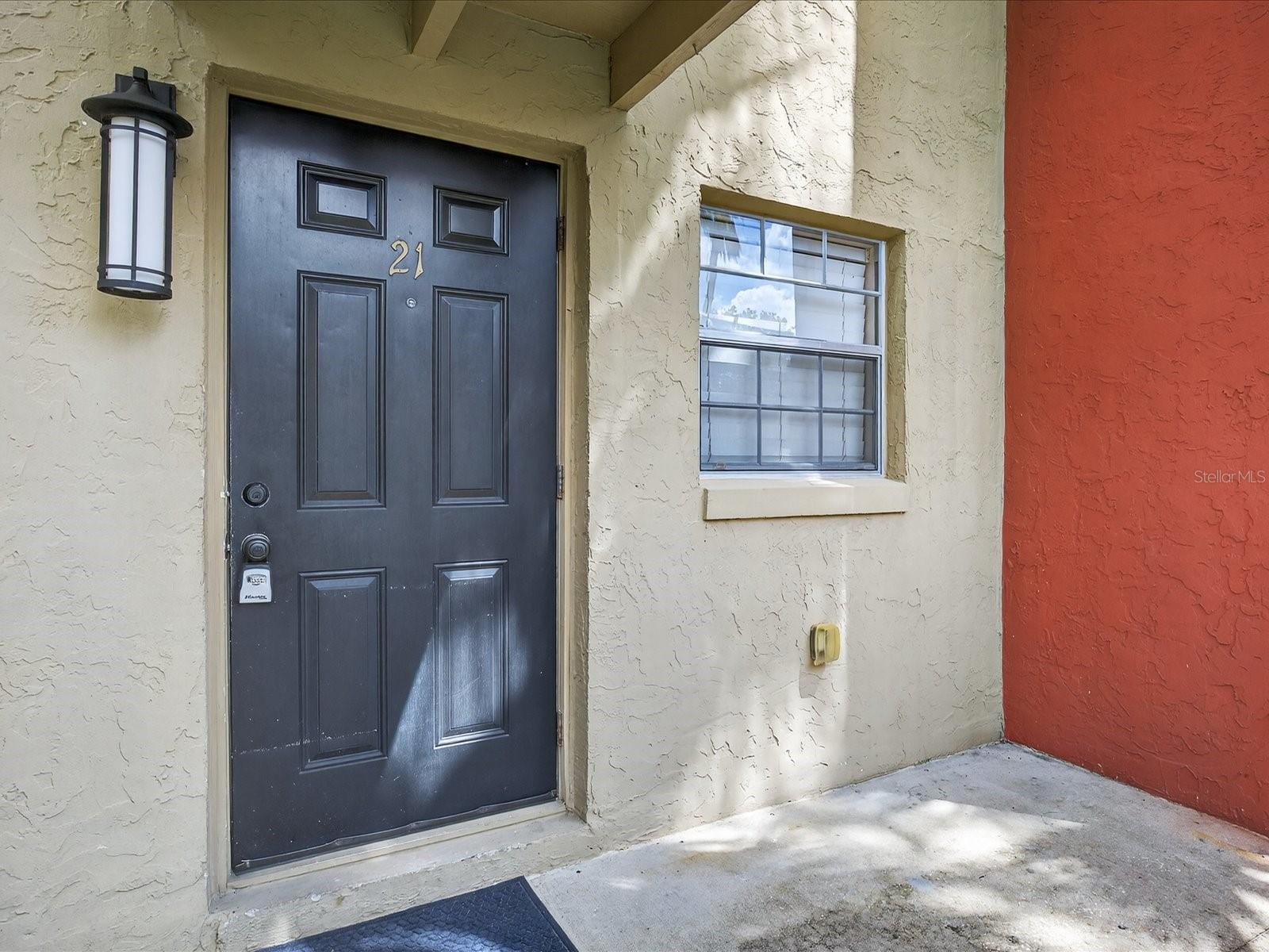 Image 2 of 25 For 2507 Central Boulevard 21