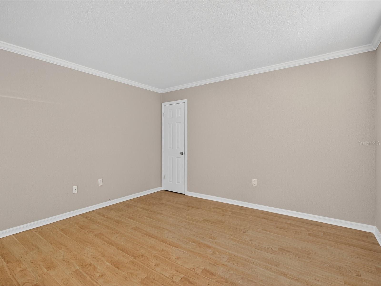 Image 6 of 25 For 2507 Central Boulevard 21