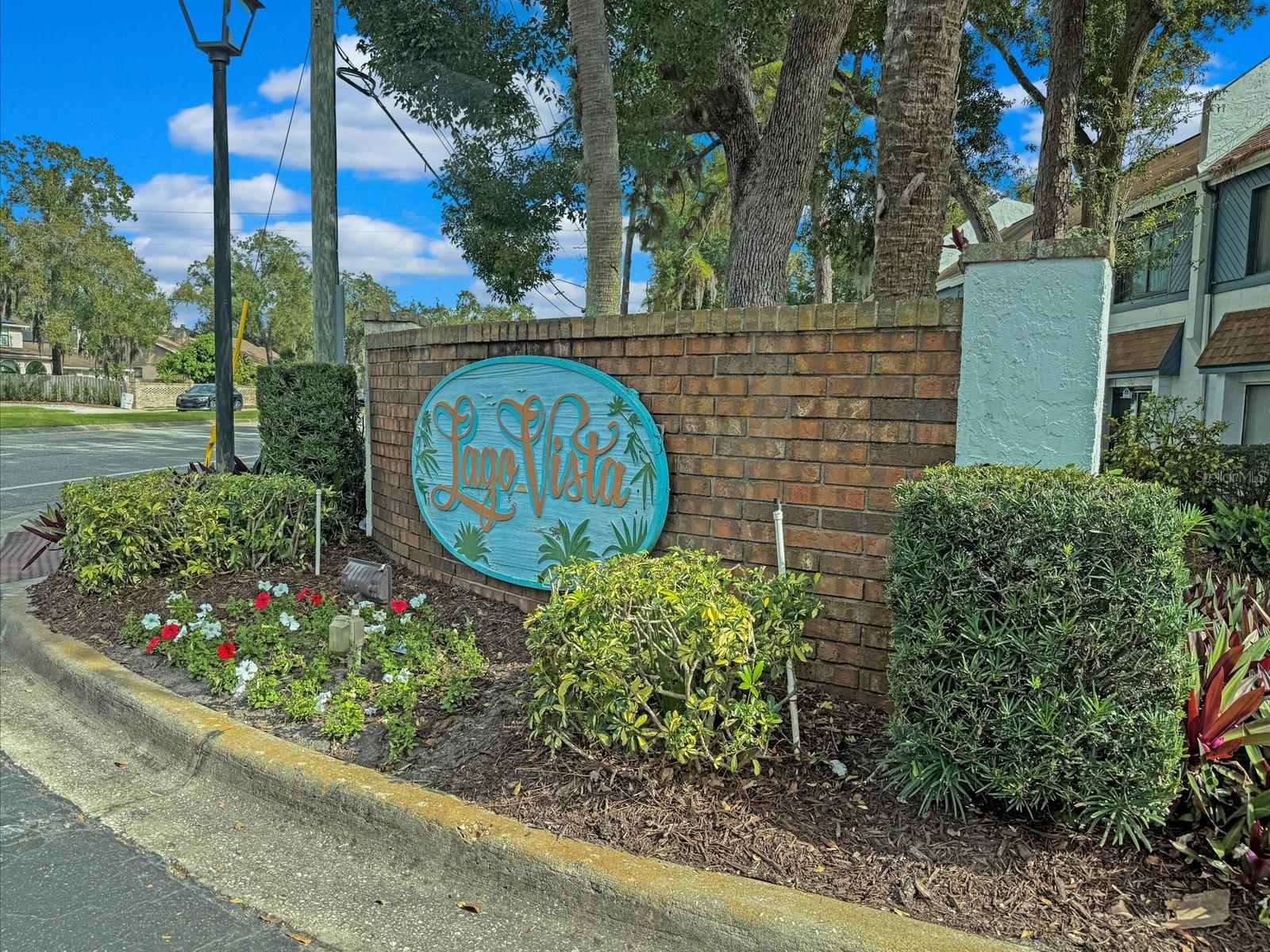 Image 2 of 31 For 156 Lago Vista Boulevard