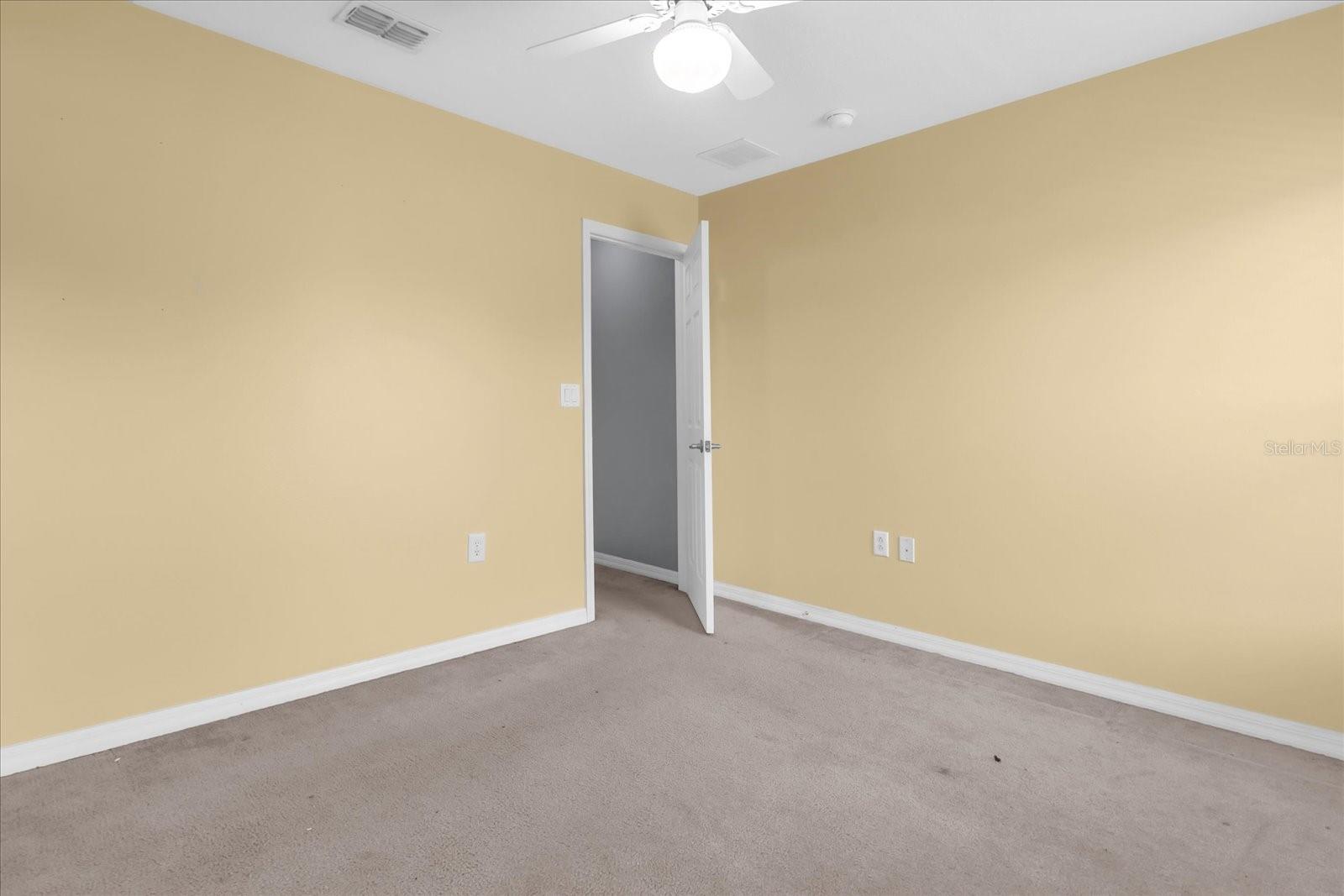 Image 16 of 26 For 14287 Avenue Of The Groves