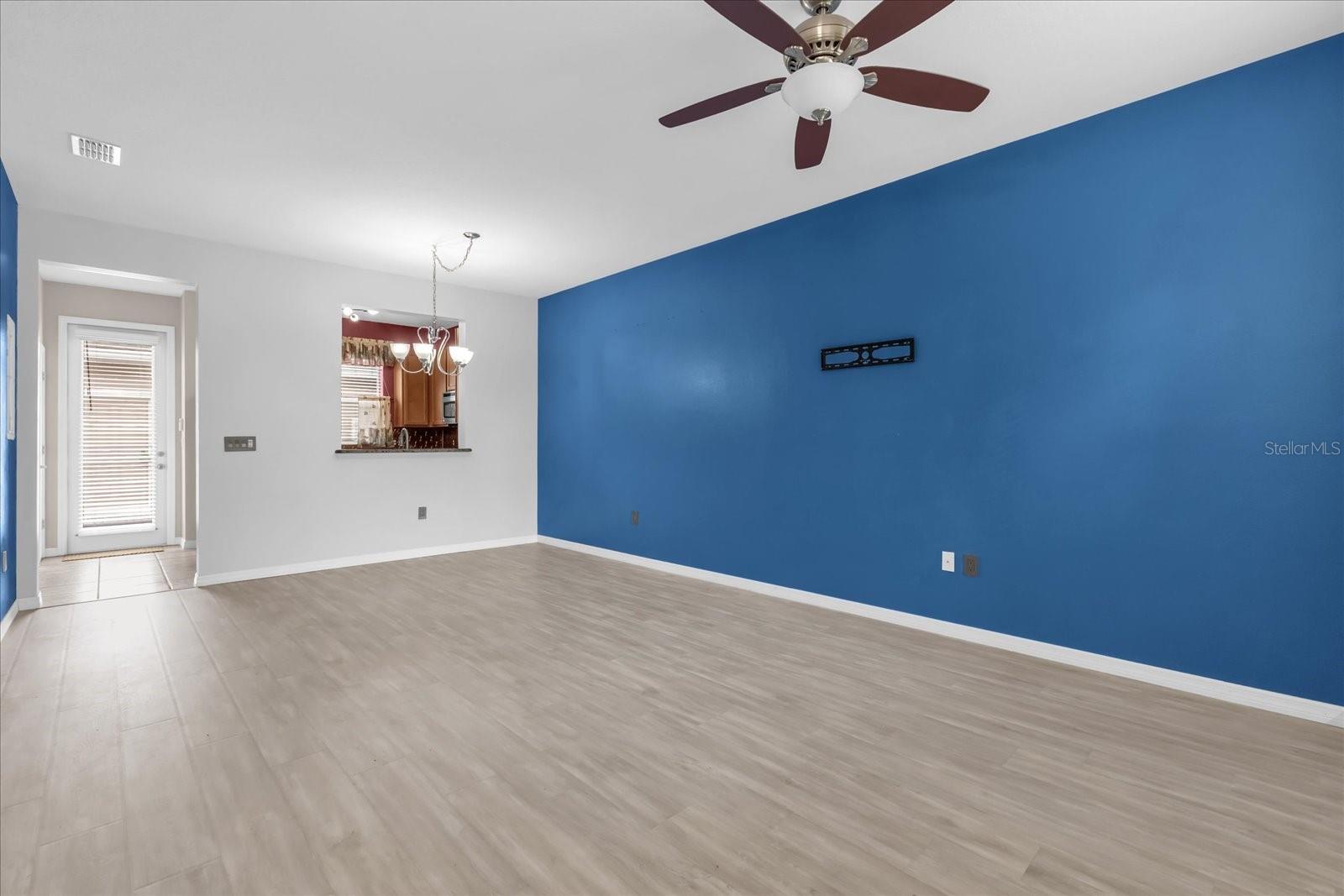 Image 6 of 26 For 14287 Avenue Of The Groves