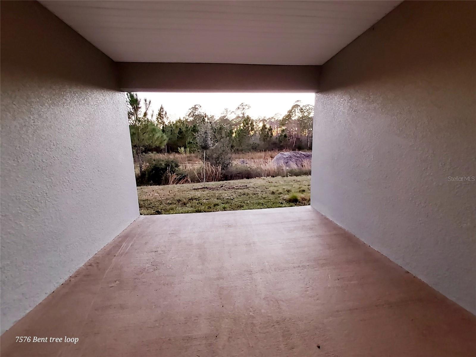 Image 18 of 23 For 7576 Bent Tree Loop