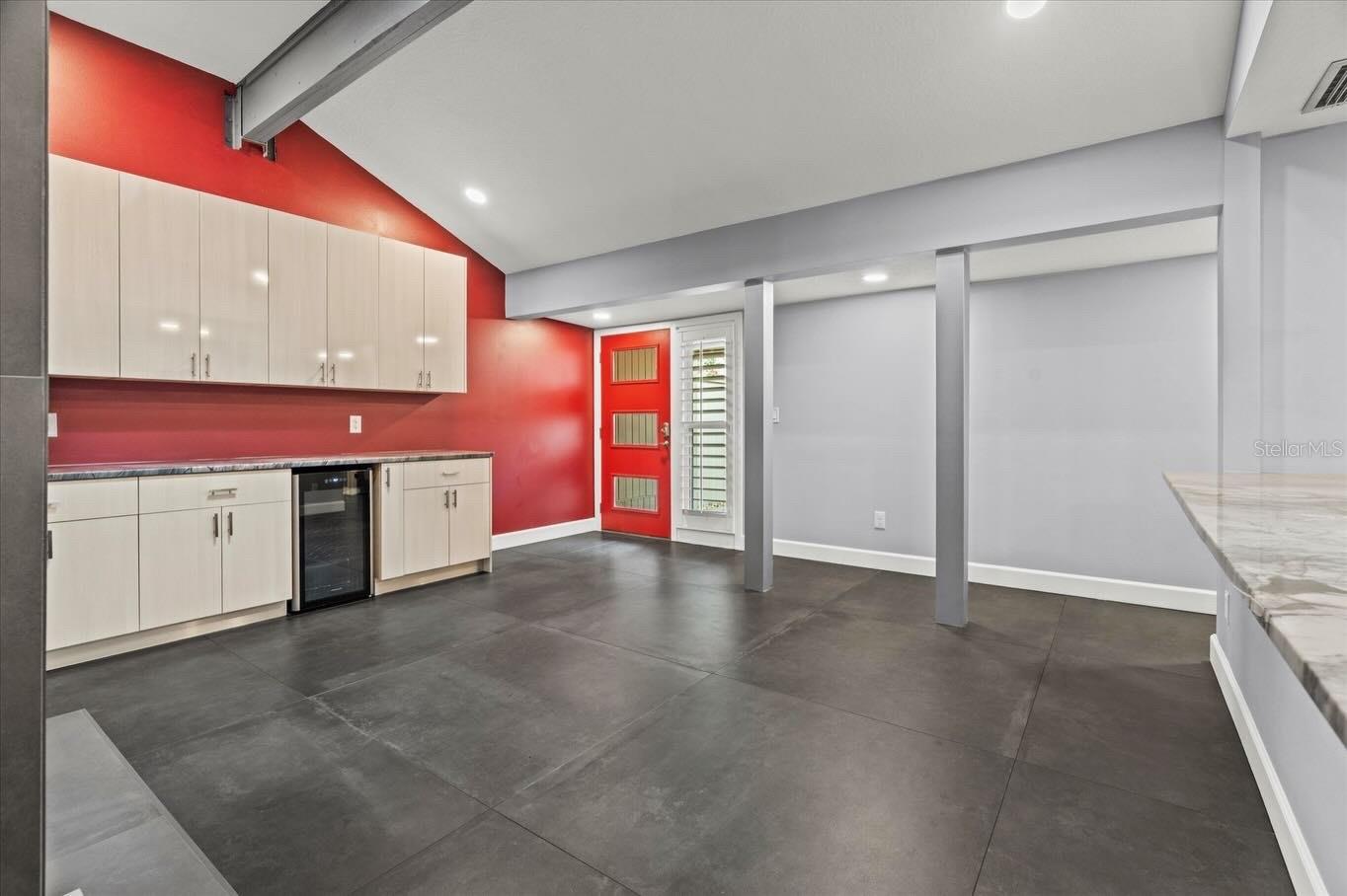 Image 6 of 63 For 114 Juniper Lane