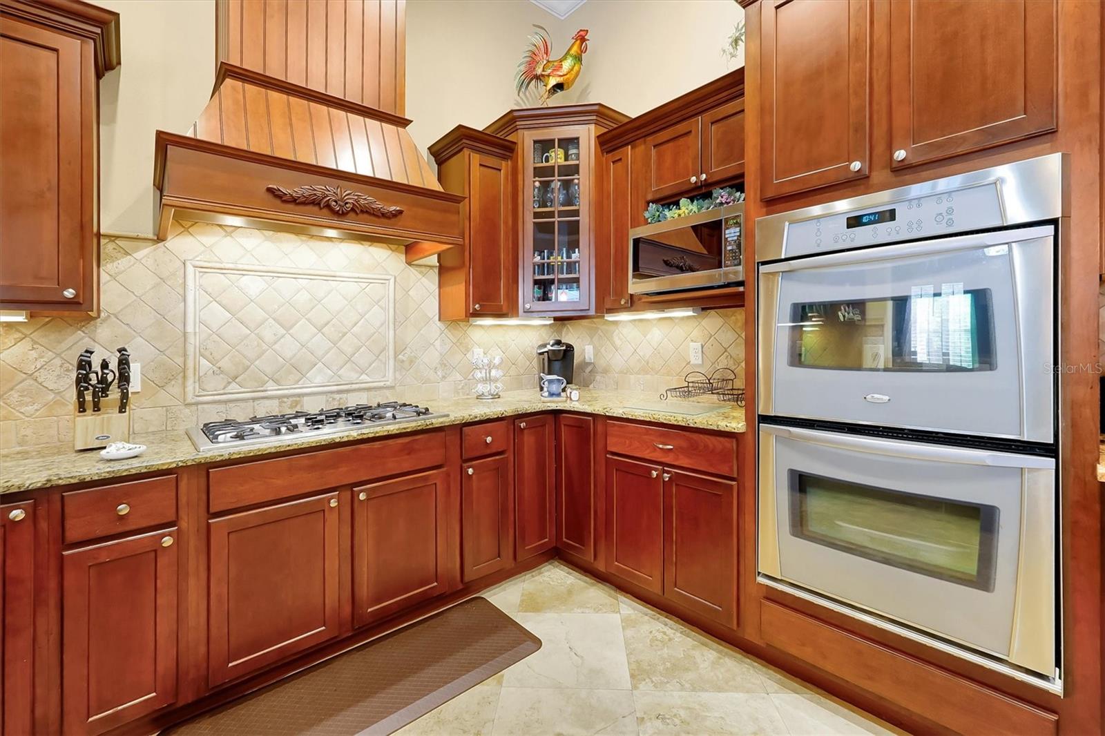 Image 10 of 68 For 12012 Rambling Oak Boulevard