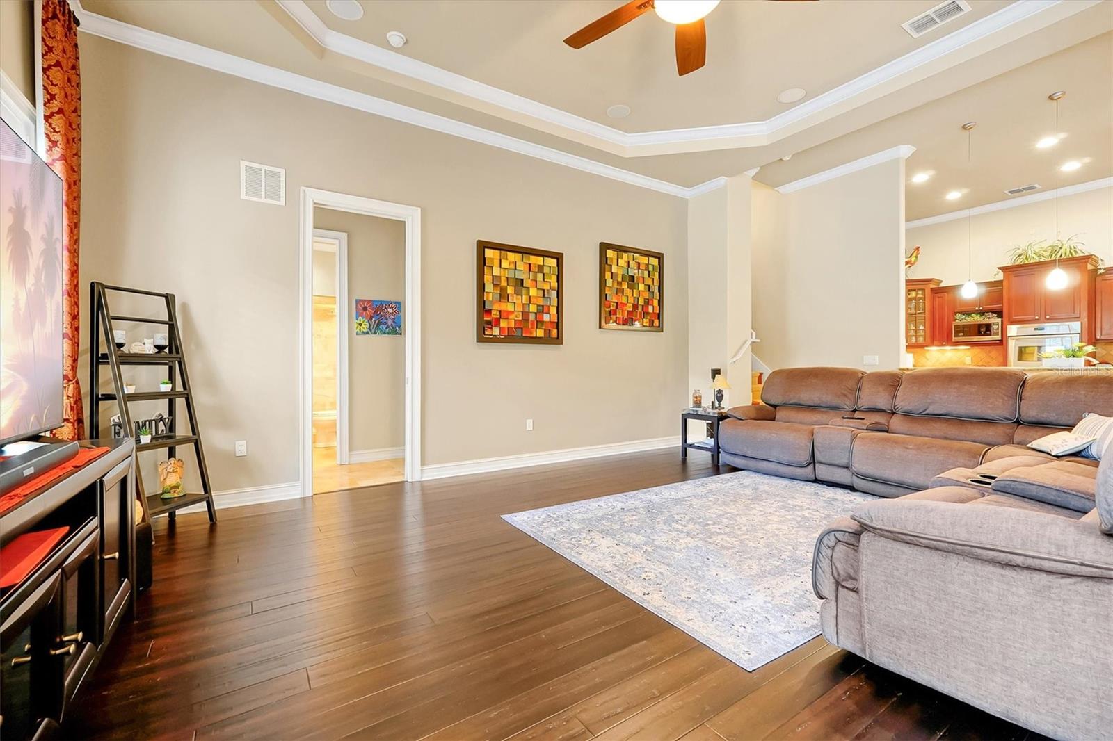 Image 21 of 68 For 12012 Rambling Oak Boulevard