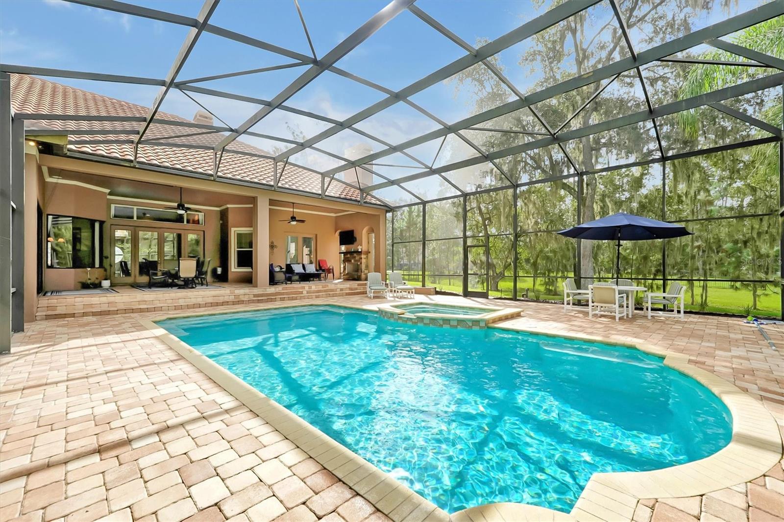 Image 45 of 68 For 12012 Rambling Oak Boulevard