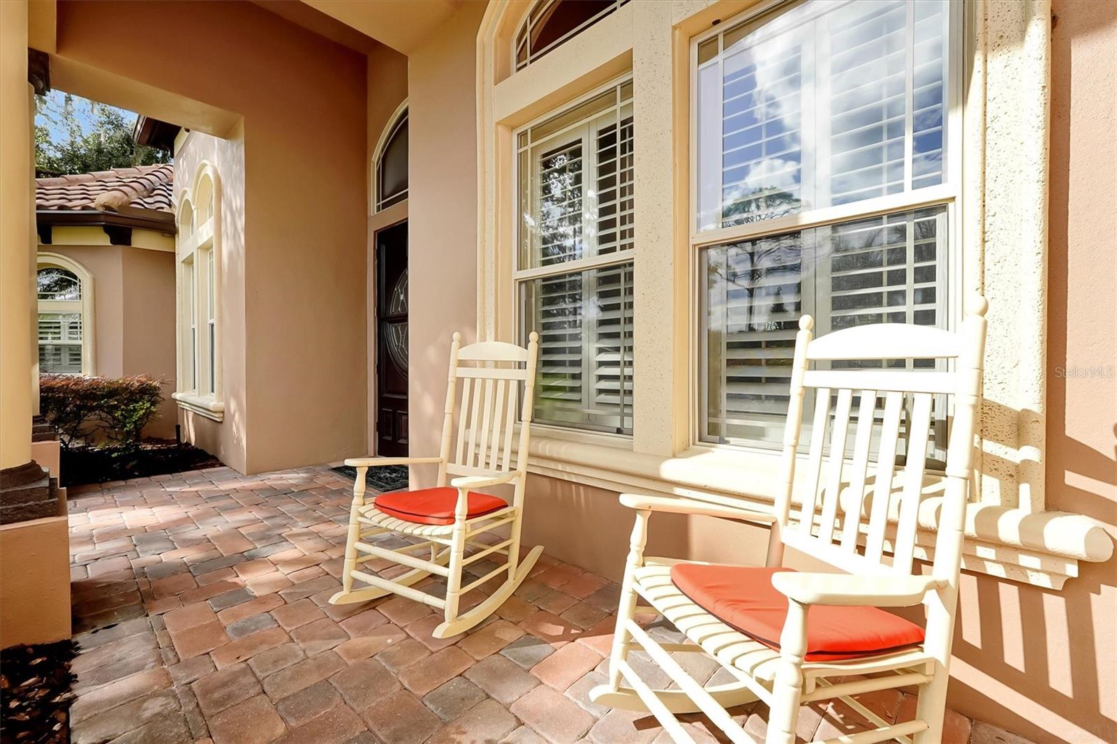 Image 5 of 68 For 12012 Rambling Oak Boulevard