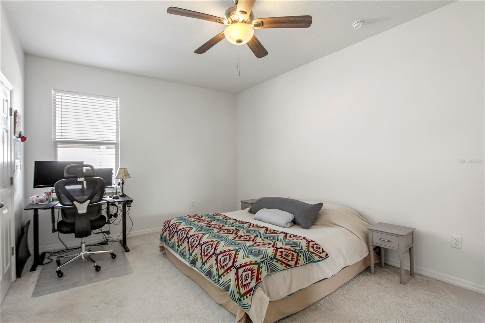 Image 14 of 35 For 142 Pineview Drive