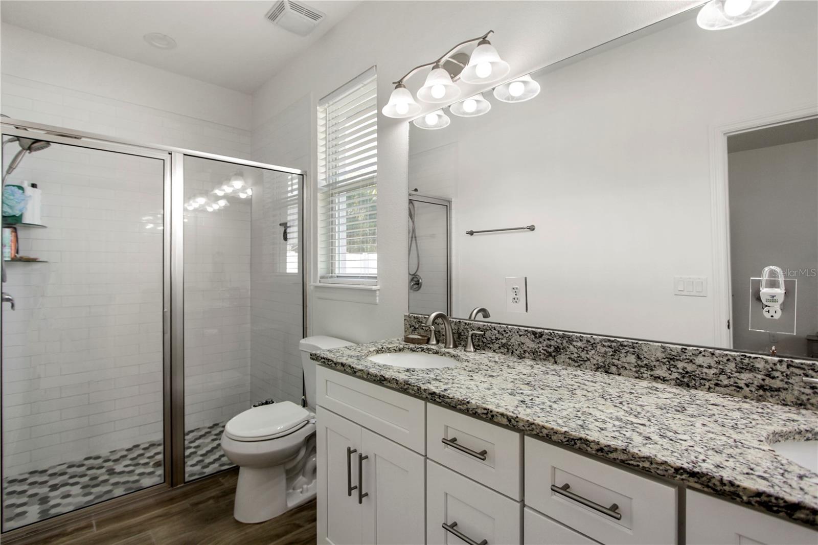 Image 17 of 35 For 142 Pineview Drive