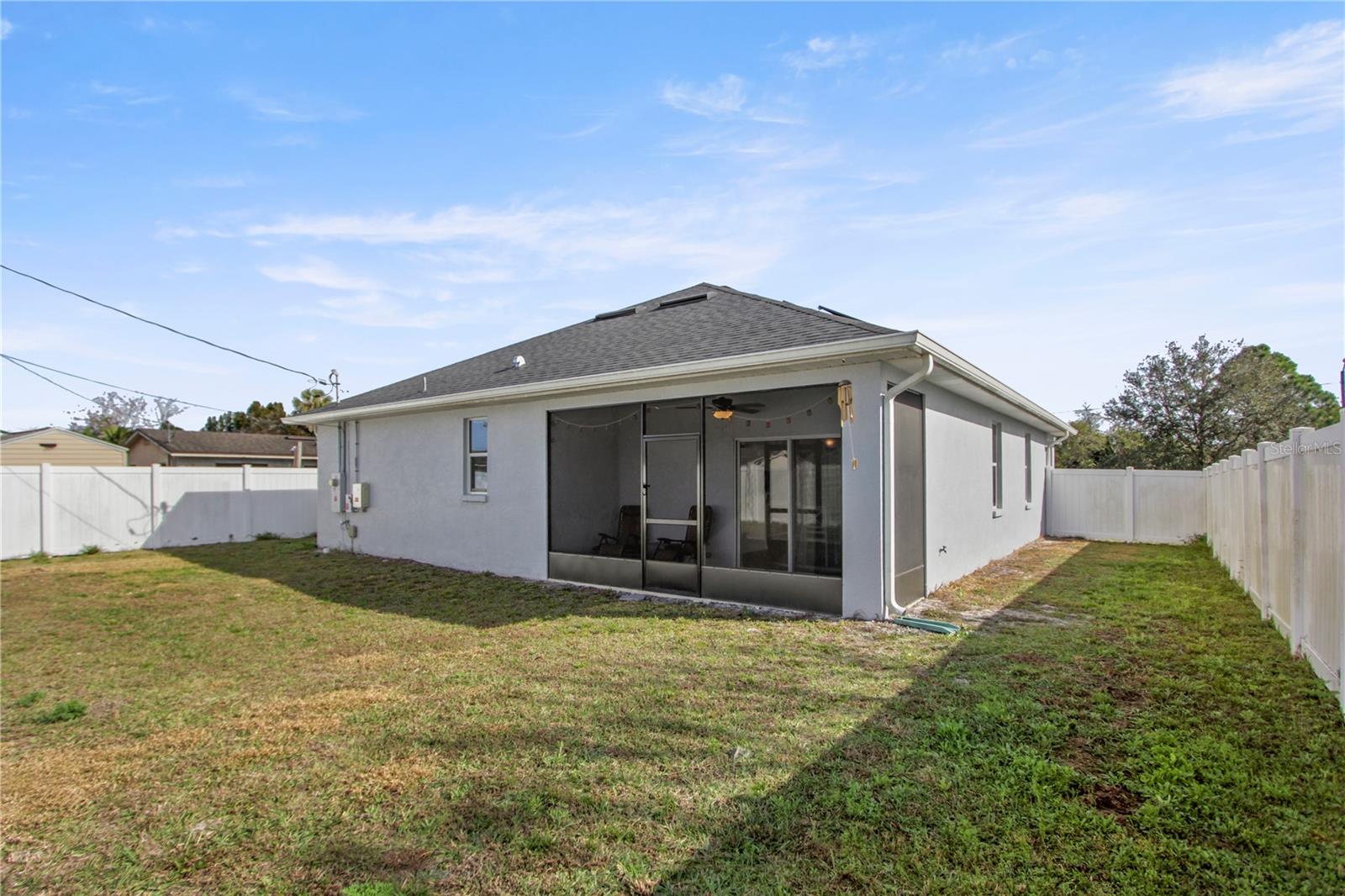 Image 31 of 35 For 142 Pineview Drive