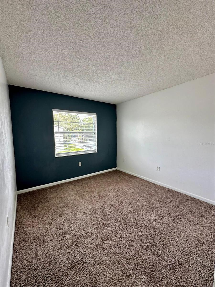 Image 15 of 33 For 2519 Alafaya Trail 34