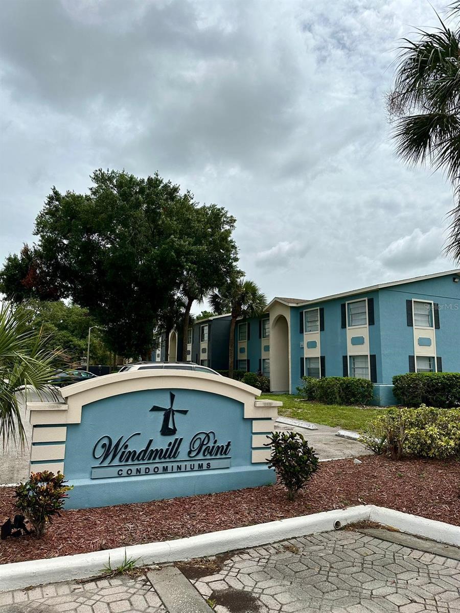 Image 33 of 33 For 2519 Alafaya Trail 34