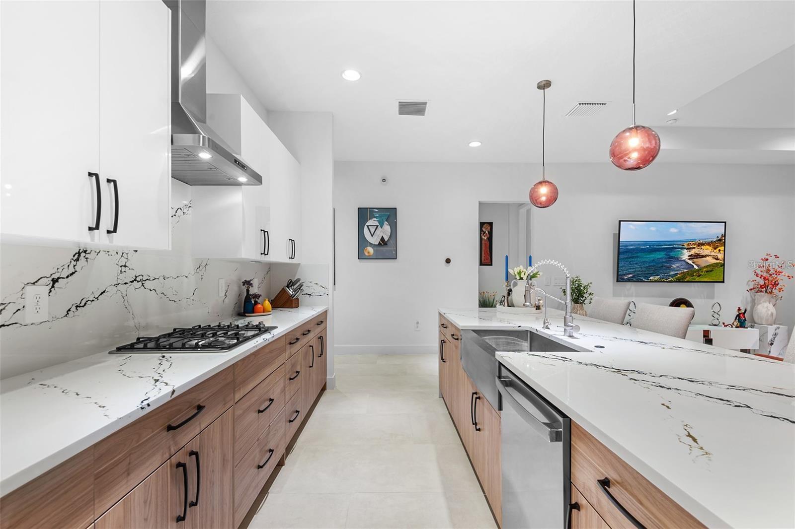 Image 5 of 30 For 7843 Stoney Bay Loop