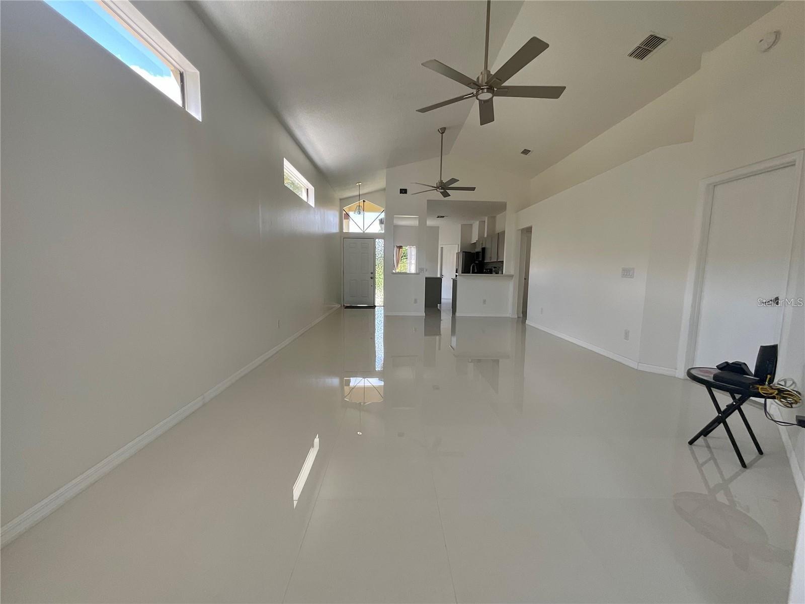 Image 11 of 33 For 133 Thornberry Drive