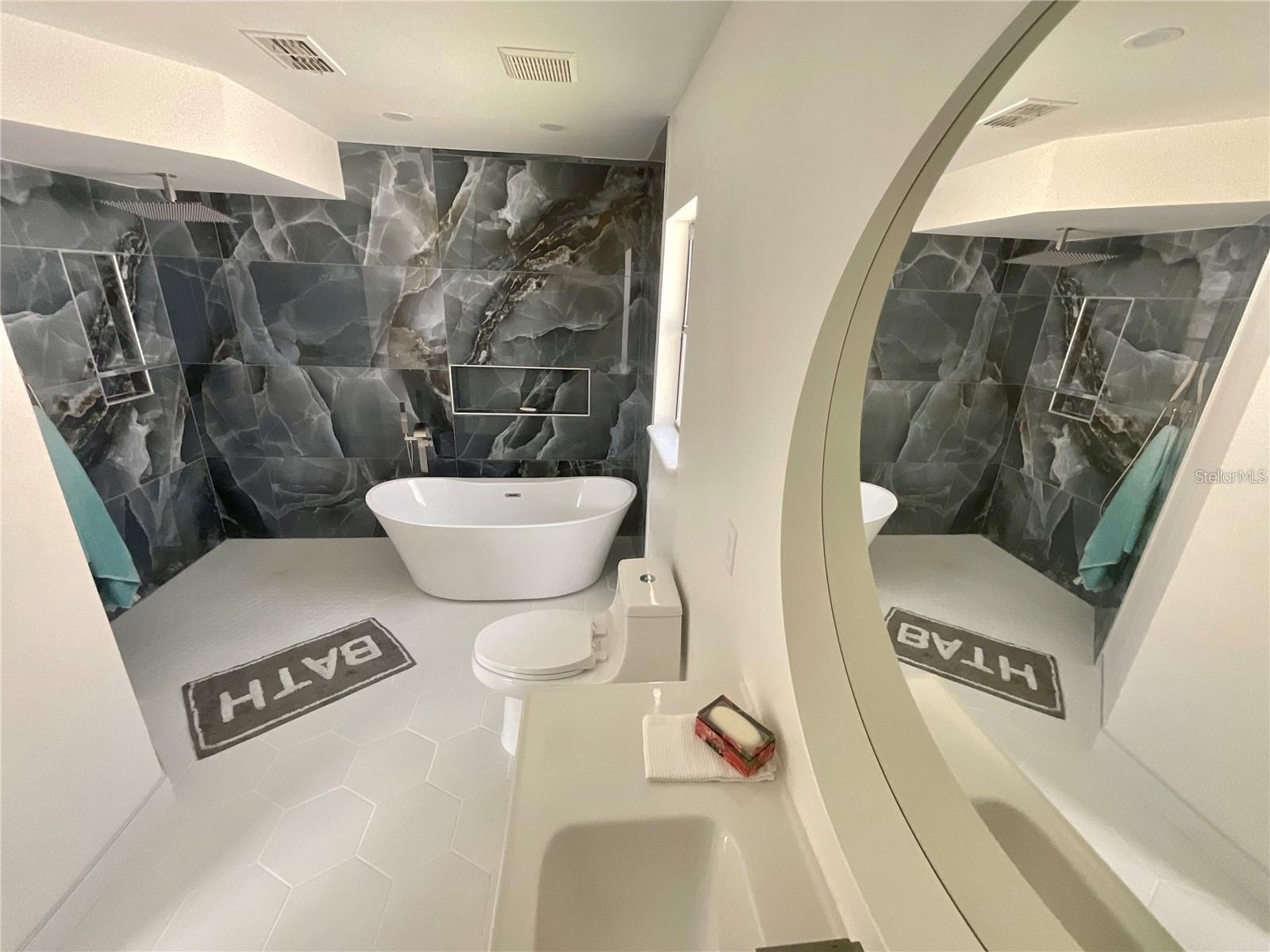 Image 14 of 33 For 133 Thornberry Drive