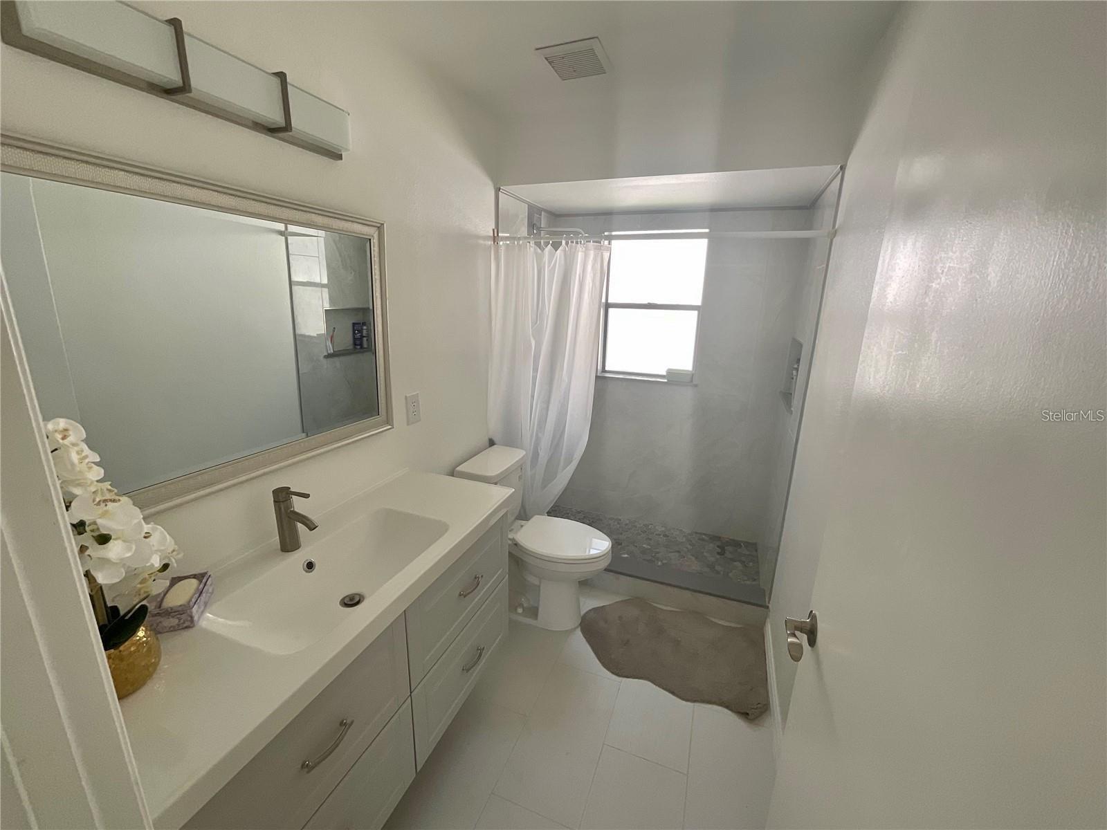 Image 21 of 33 For 133 Thornberry Drive