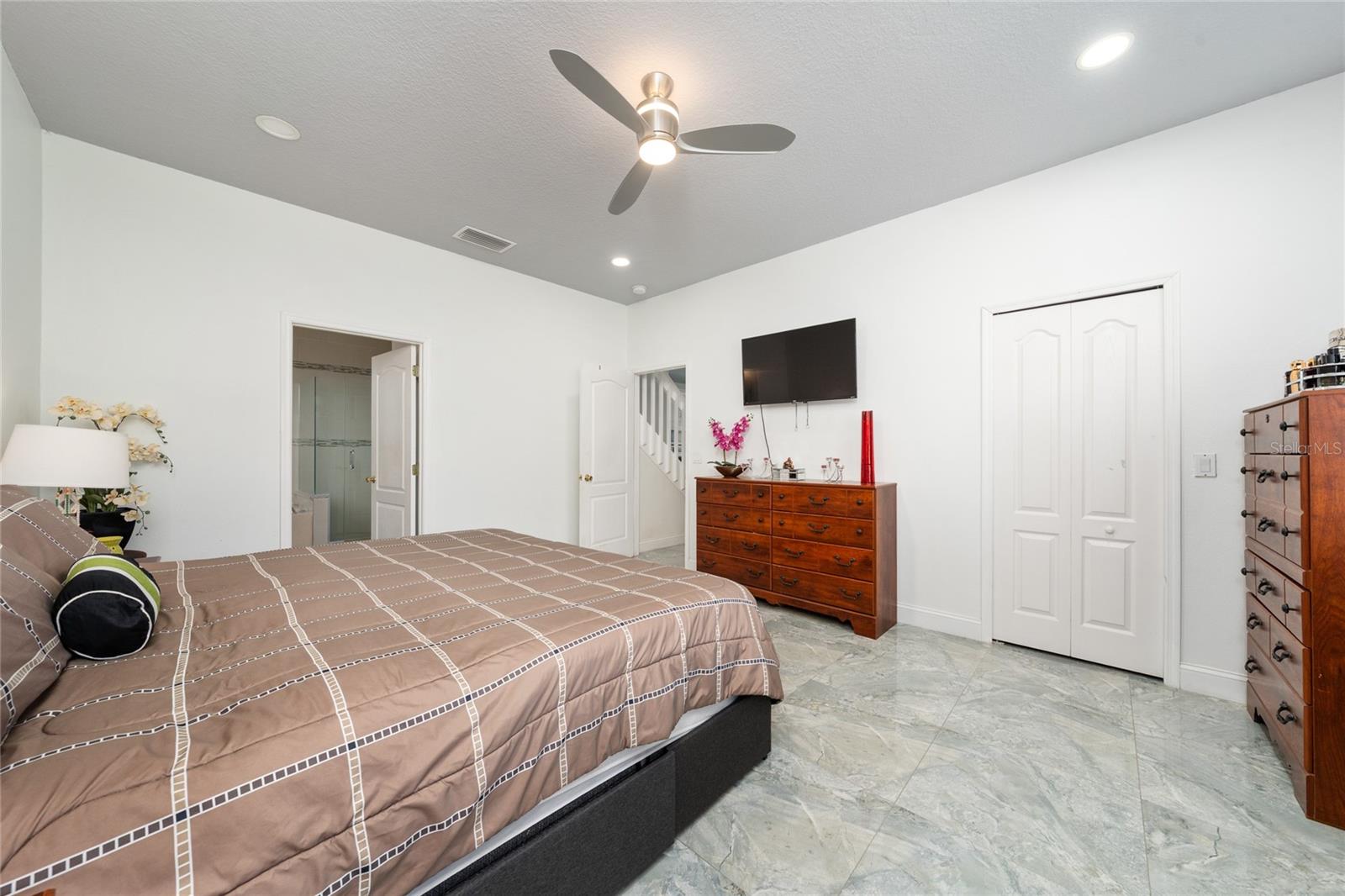 Image 16 of 45 For 14330 Lechale Drive