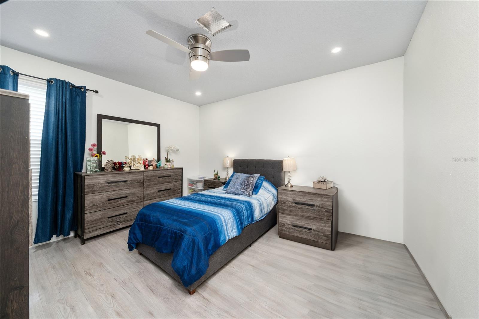 Image 20 of 45 For 14330 Lechale Drive