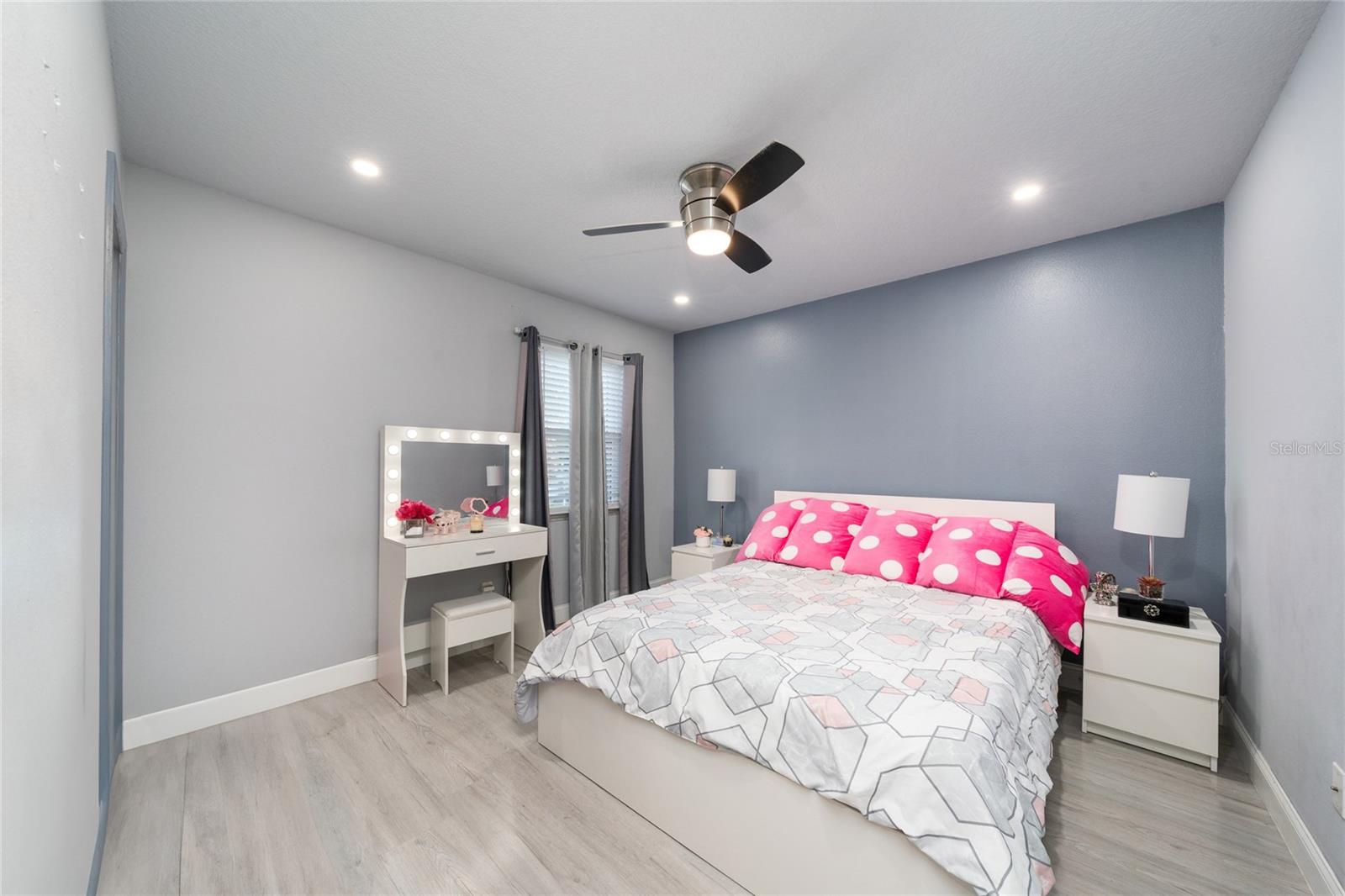 Image 28 of 45 For 14330 Lechale Drive