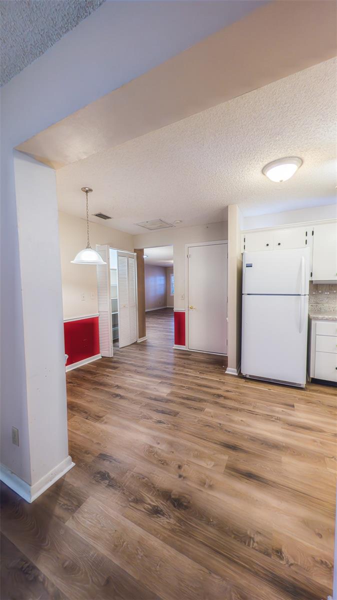 Image 7 of 30 For 9357 82nd Terrace C