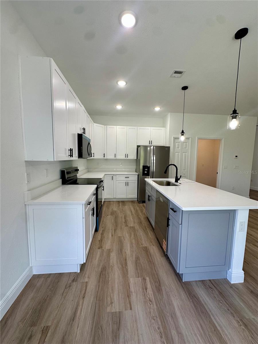 Image 22 of 24 For 4801 Leesburg Avenue