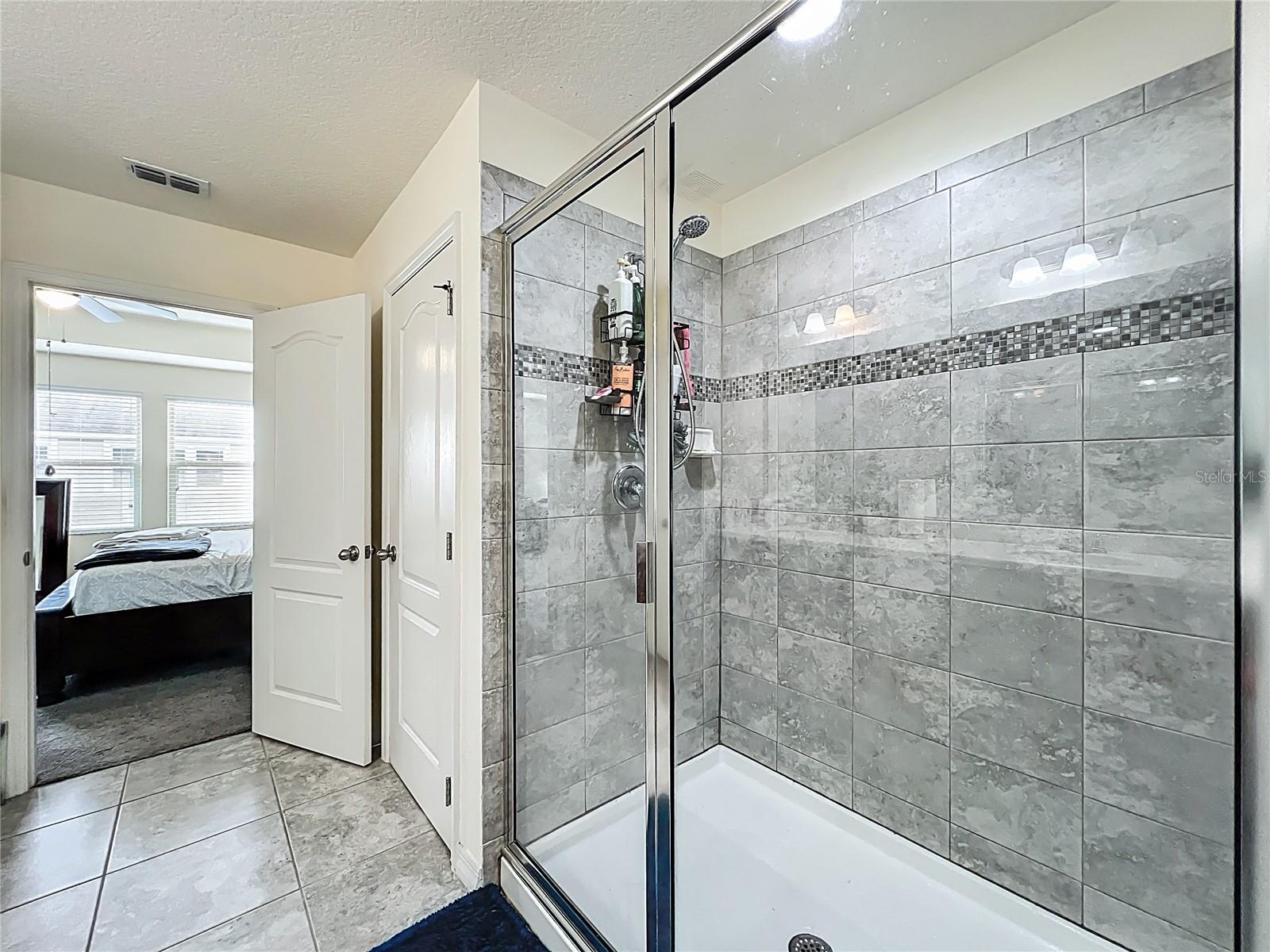 Image 26 of 42 For 390 Misty Grove Lane