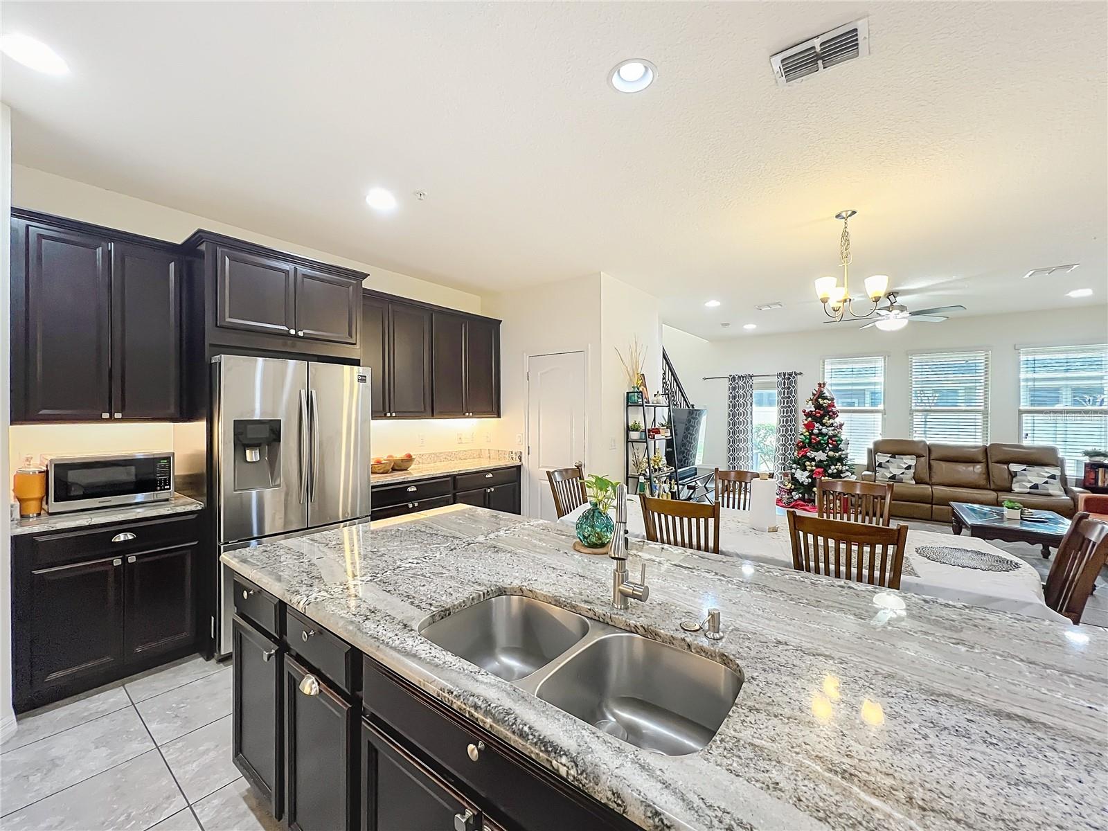 Image 8 of 42 For 390 Misty Grove Lane