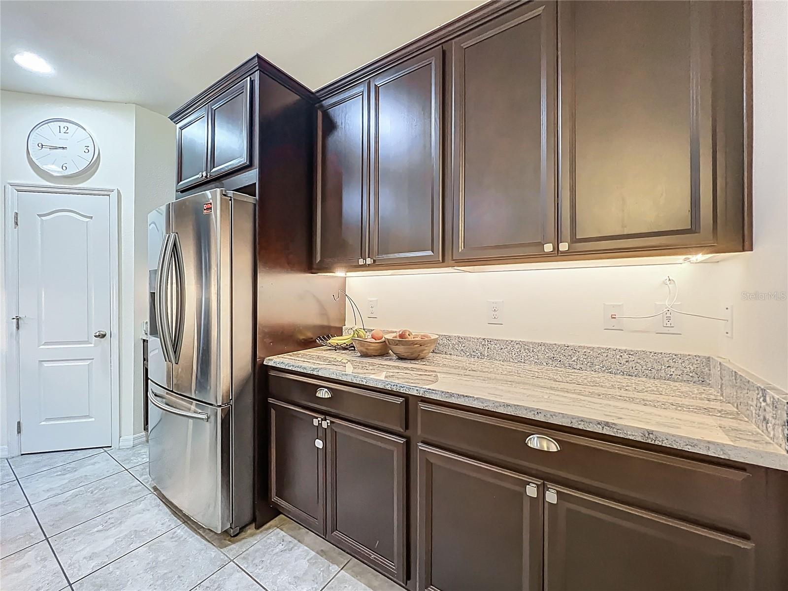 Image 9 of 42 For 390 Misty Grove Lane