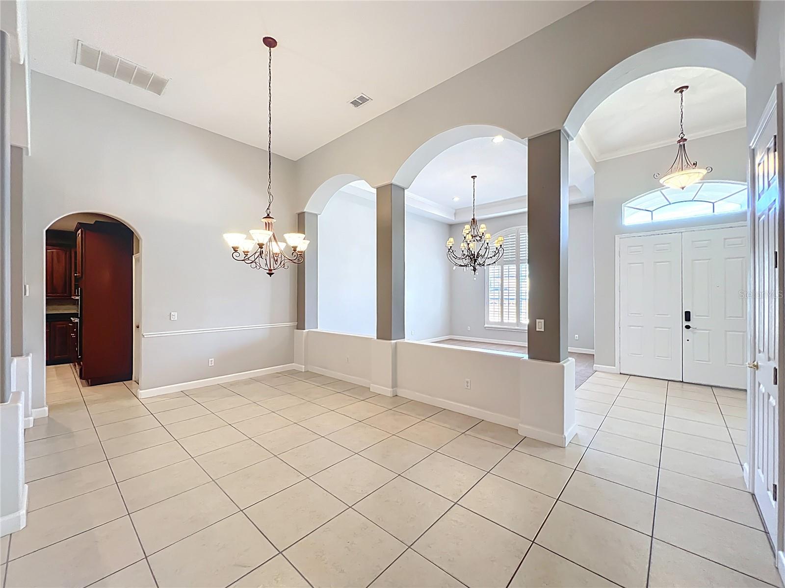 Image 13 of 55 For 2830 Cardassi Drive