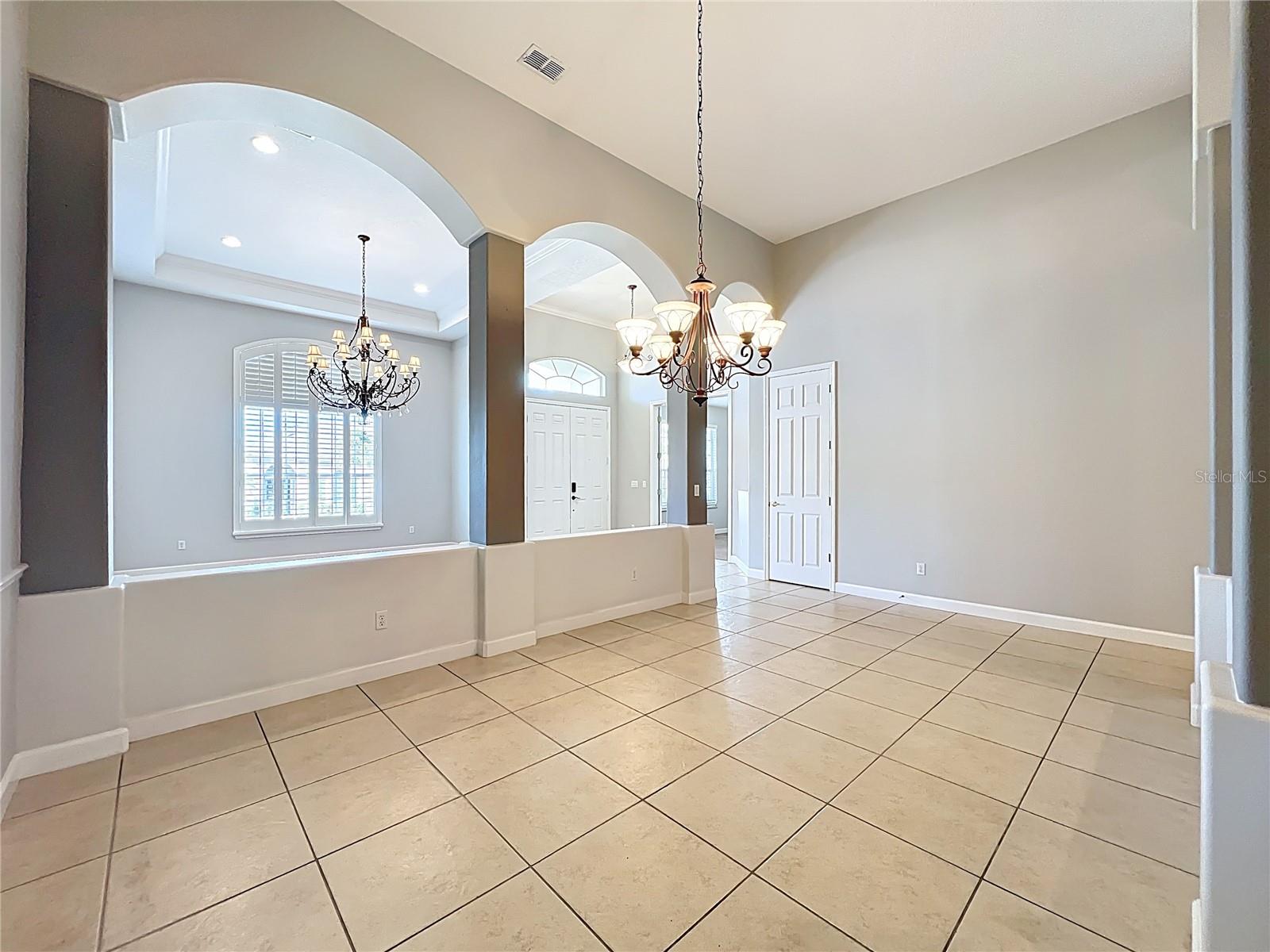 Image 17 of 55 For 2830 Cardassi Drive