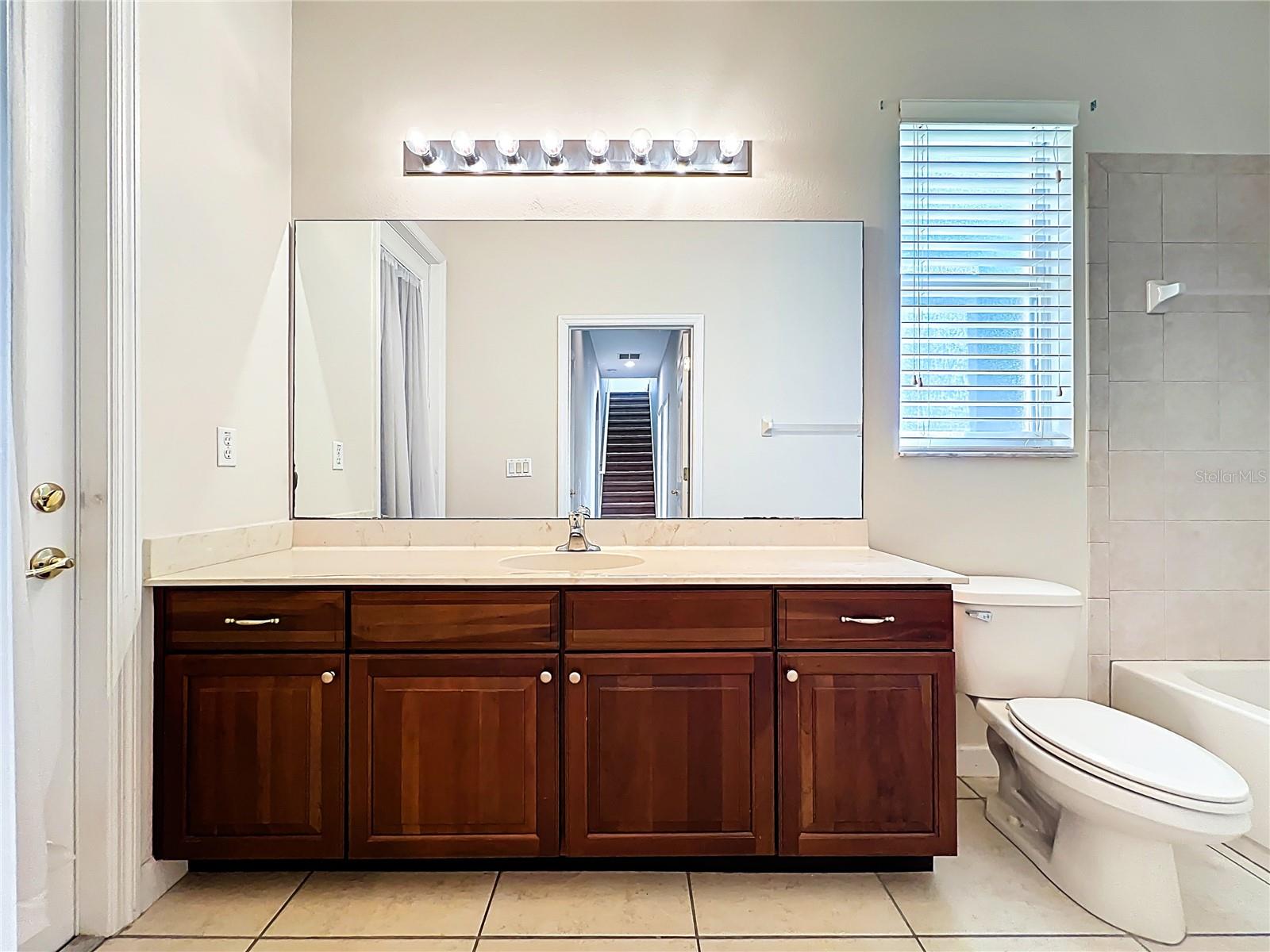 Image 26 of 55 For 2830 Cardassi Drive