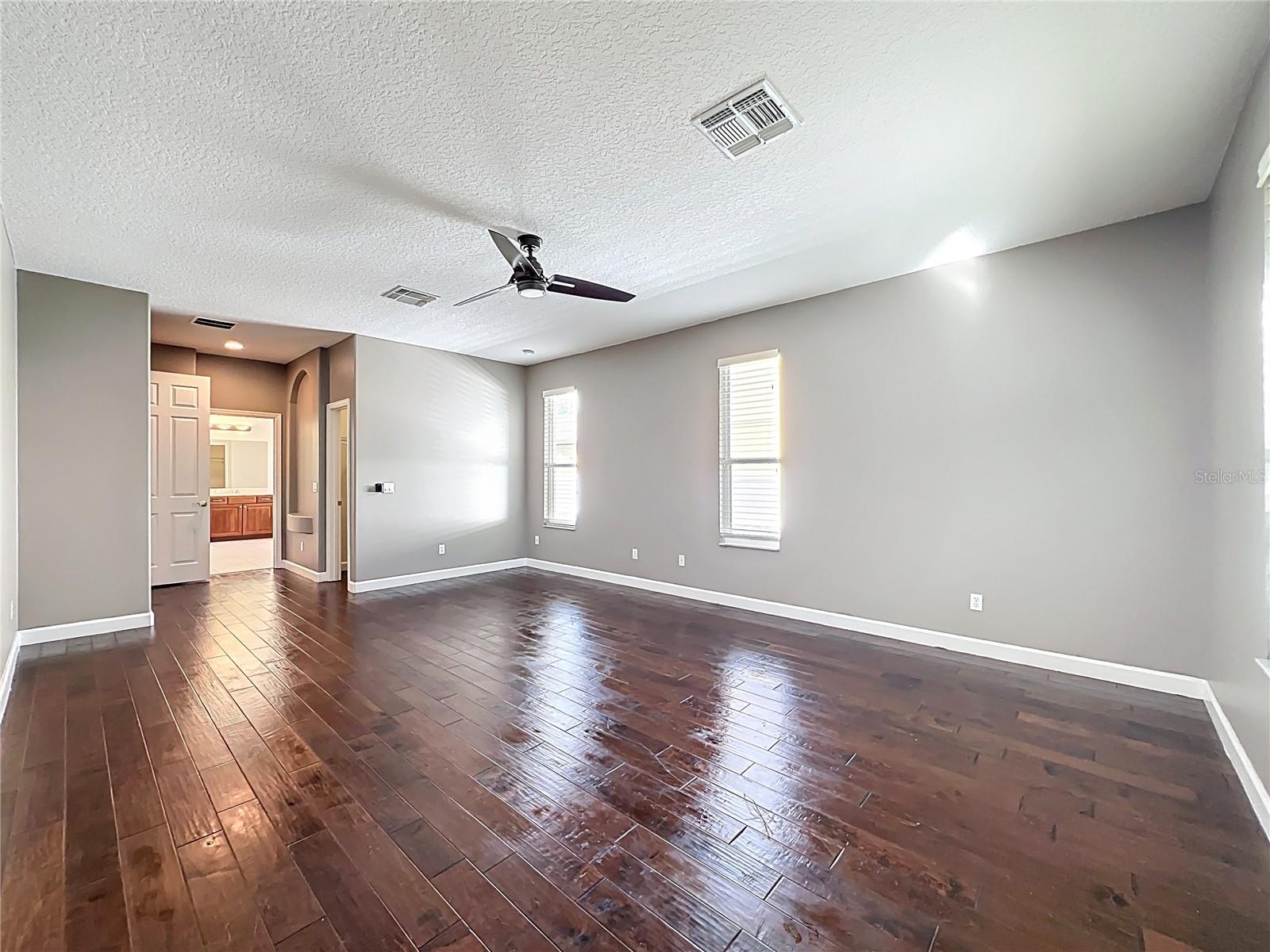 Image 30 of 55 For 2830 Cardassi Drive