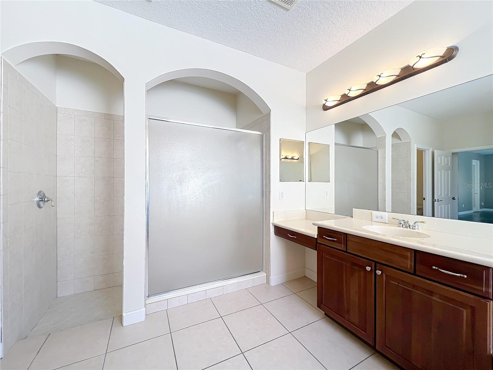 Image 34 of 55 For 2830 Cardassi Drive