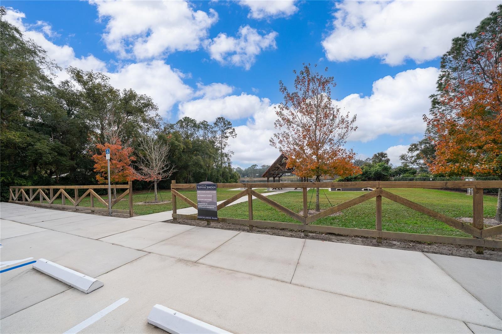 Image 38 of 40 For 125 Trade Winds Road