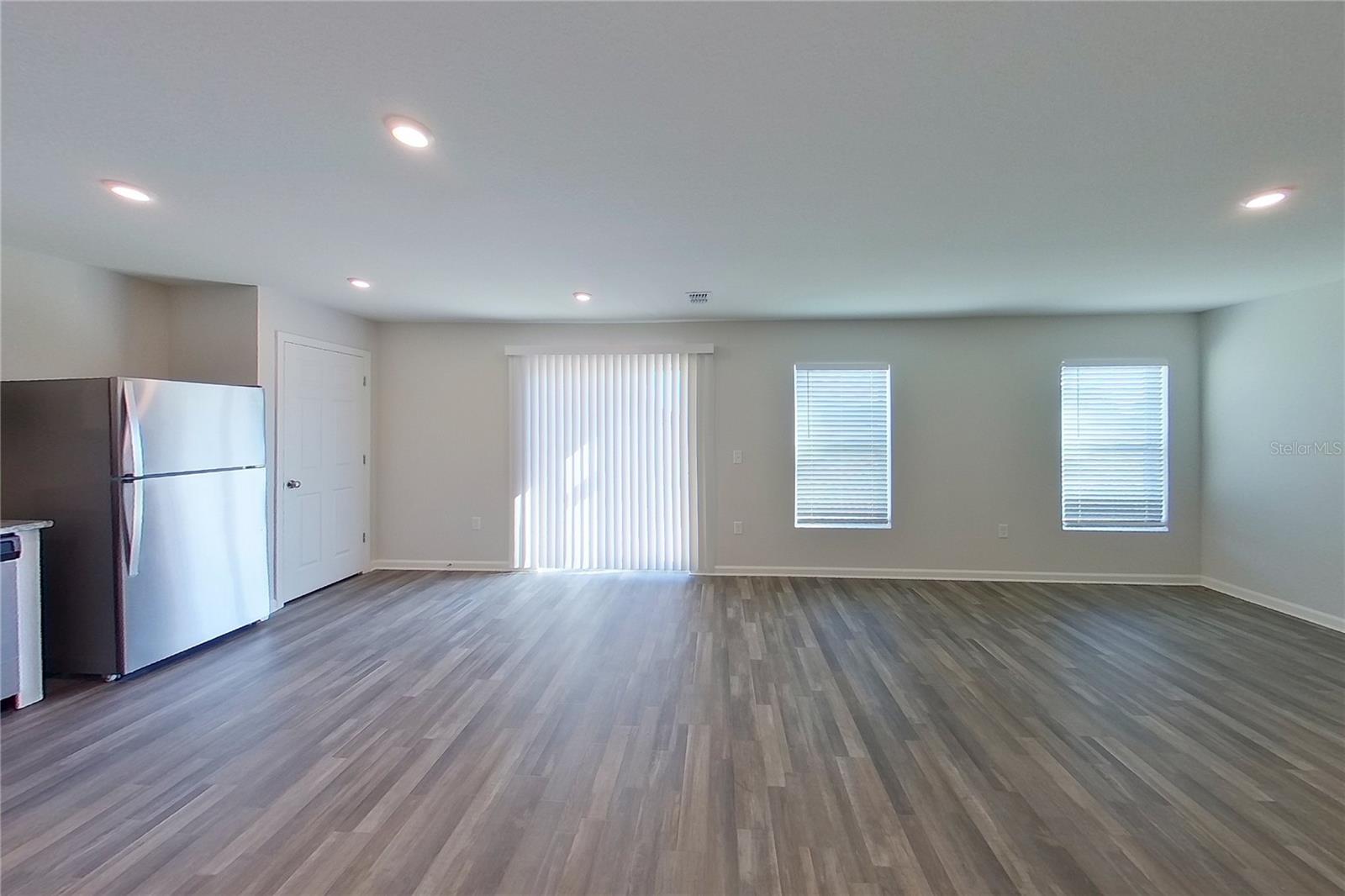 Image 7 of 21 For 1762 Nebraska Loop