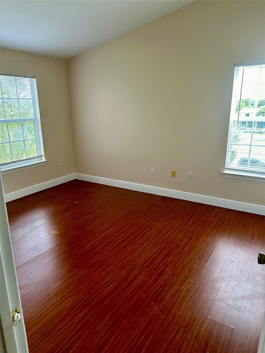 Image 6 of 16 For 3373 Kirkman Road 939