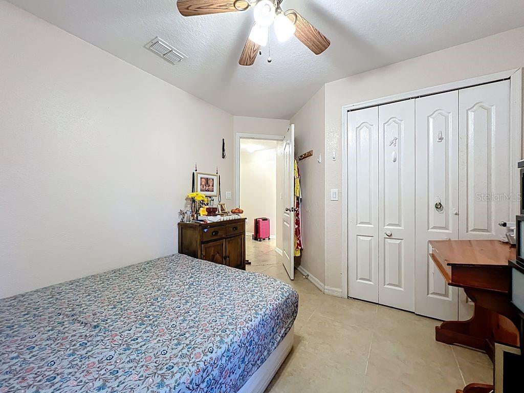 Image 29 of 51 For 2840 Lexington Court