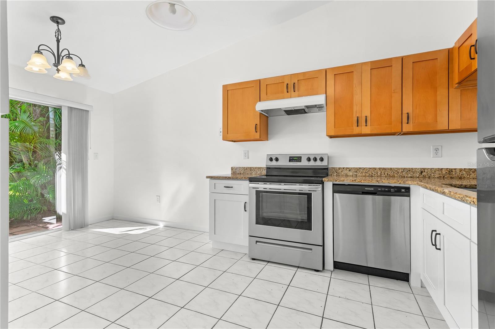 Image 6 of 21 For 6479 Royal Woods Drive