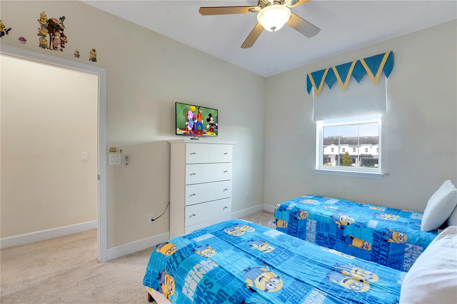 Image 18 of 53 For 341 Captiva Drive