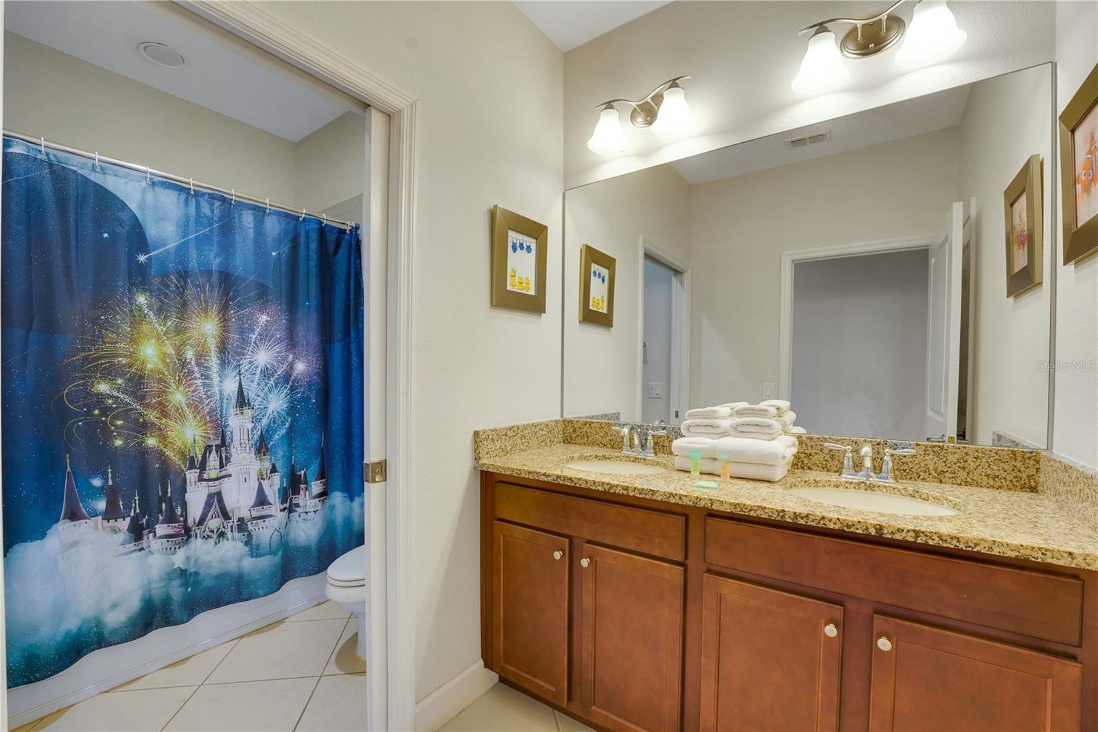 Image 19 of 53 For 341 Captiva Drive