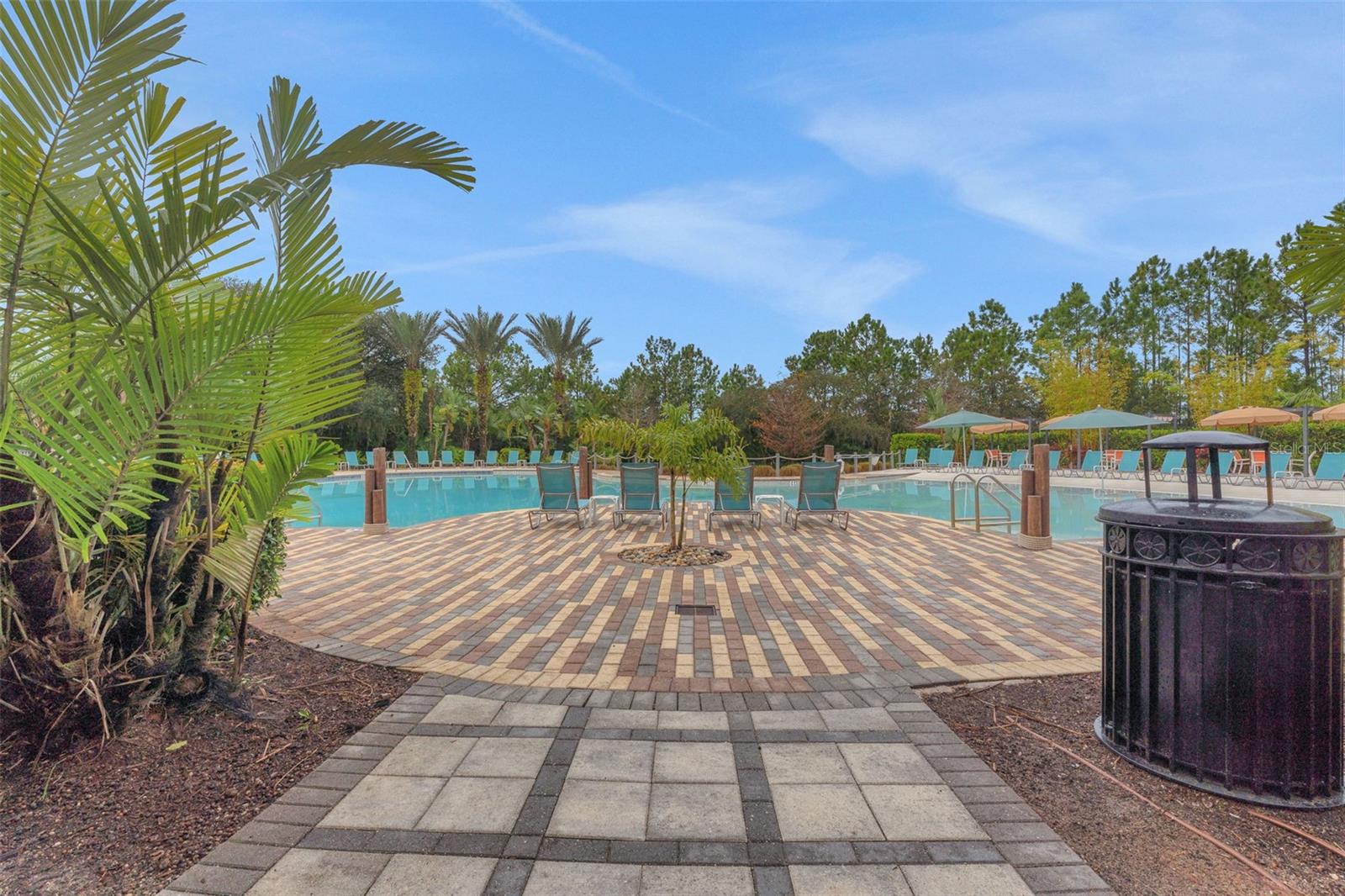 Image 43 of 53 For 341 Captiva Drive